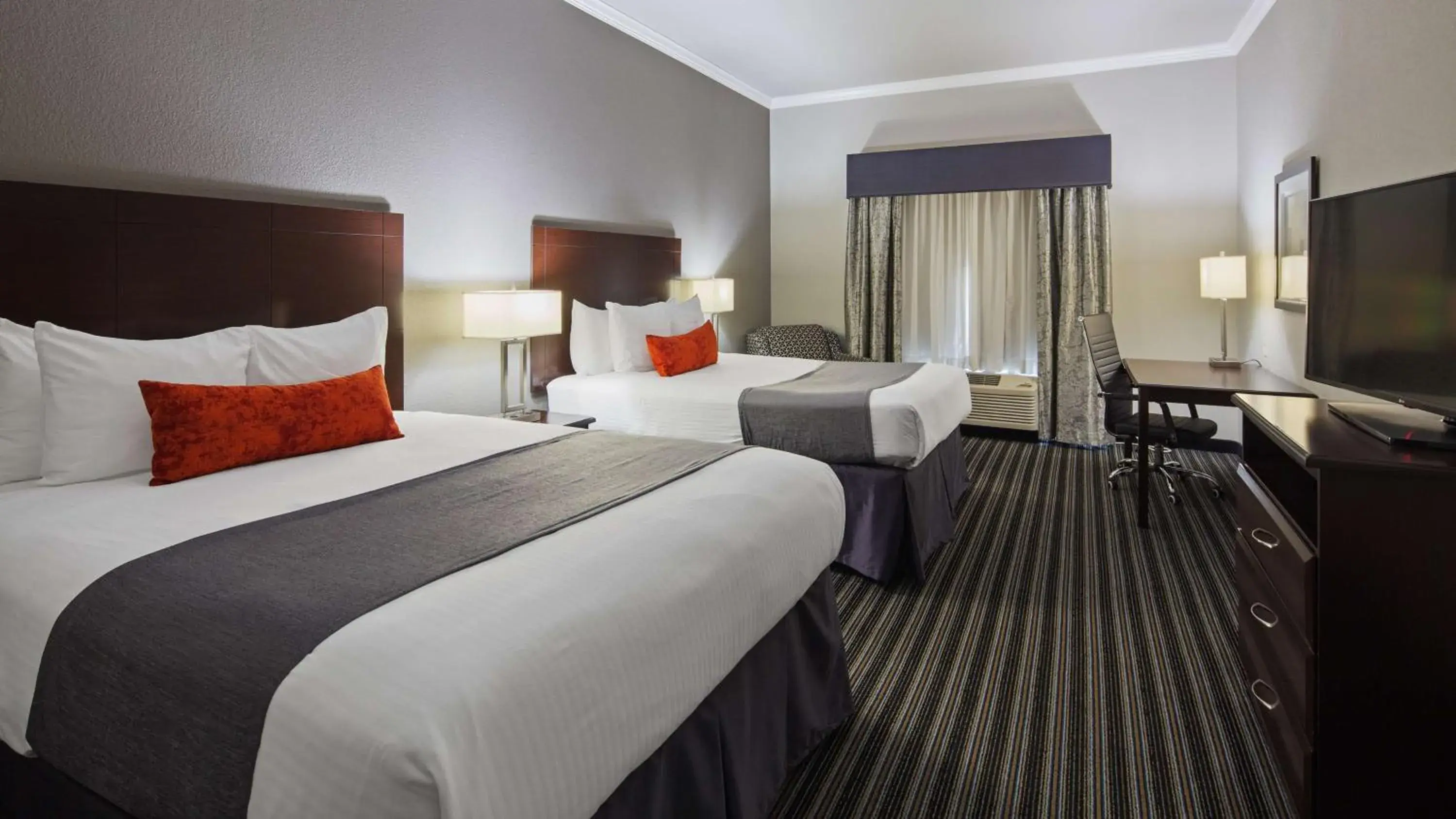Photo of the whole room, Bed in Best Western Plus Austin Airport Inn & Suites Photo of the whole room, Bed in Best Western Plus Austin Airport Inn & Suites