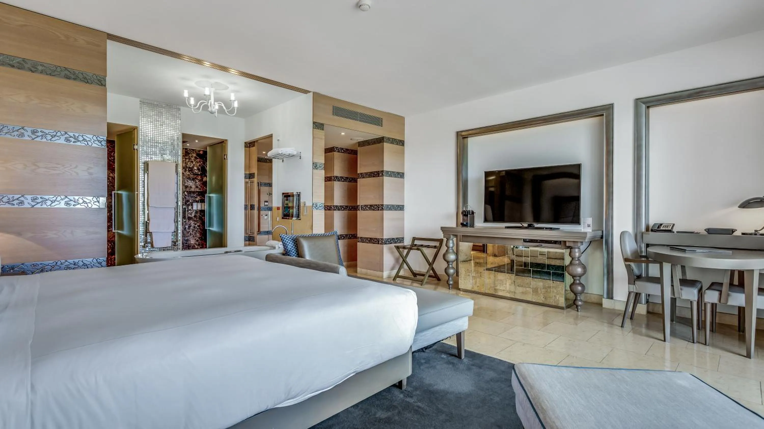 Bed in Conrad Algarve