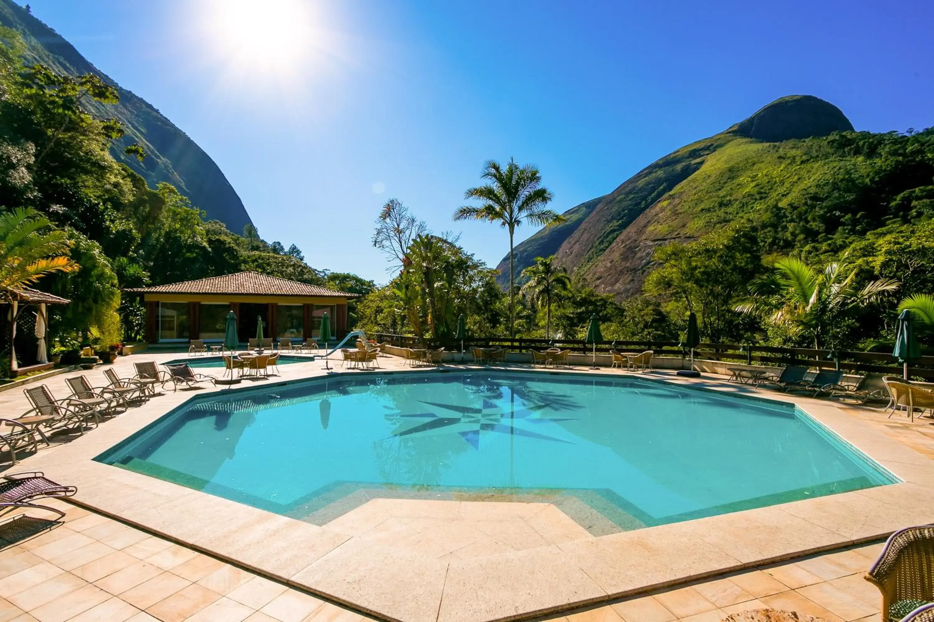 Swimming pool in Bomtempo II Chales by Castelo Itaipava Swimming pool in Bomtempo II Chales by Castelo Itaipava