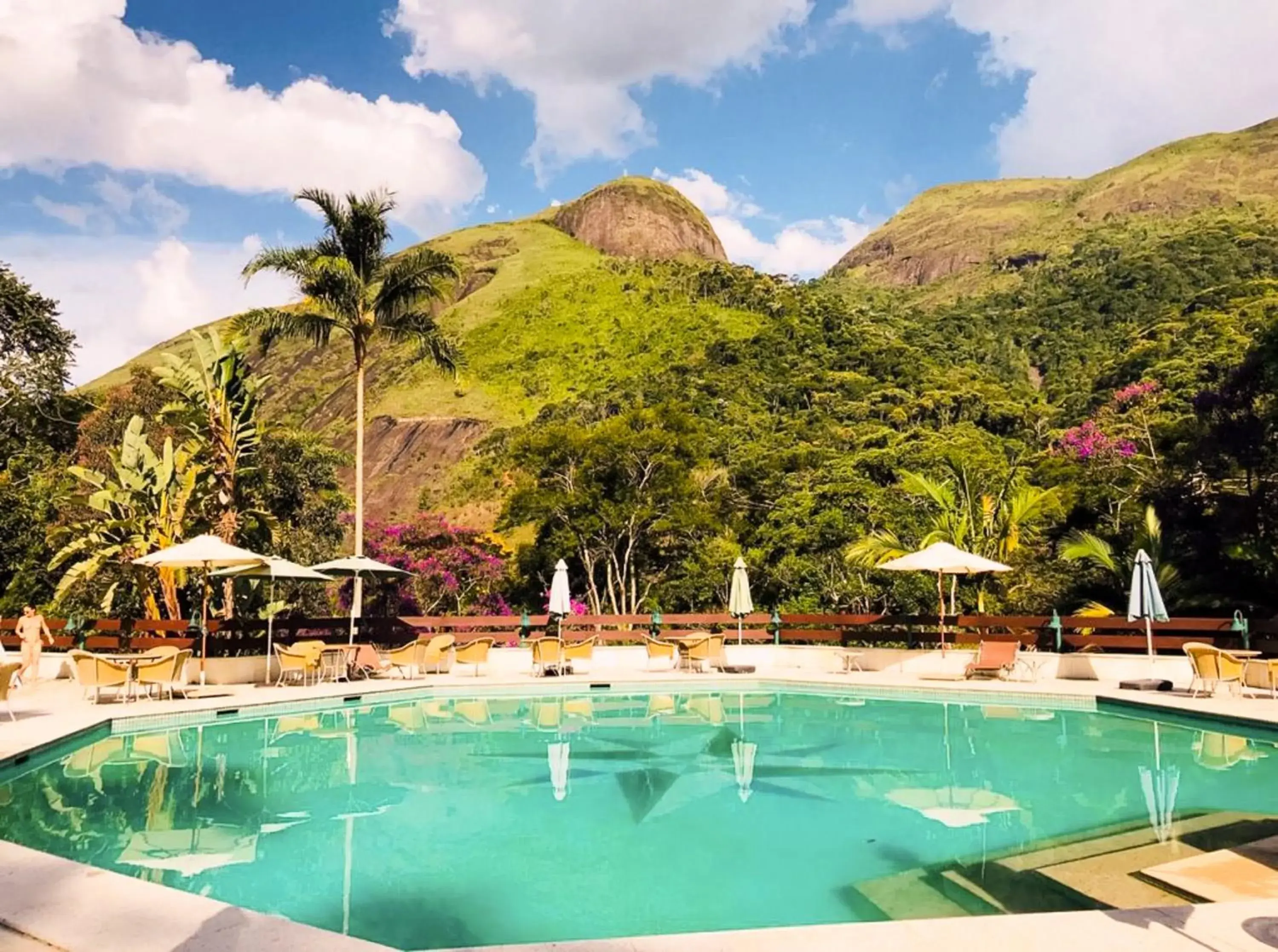 Swimming pool in Bomtempo II Chales by Castelo Itaipava Swimming pool in Bomtempo II Chales by Castelo Itaipava