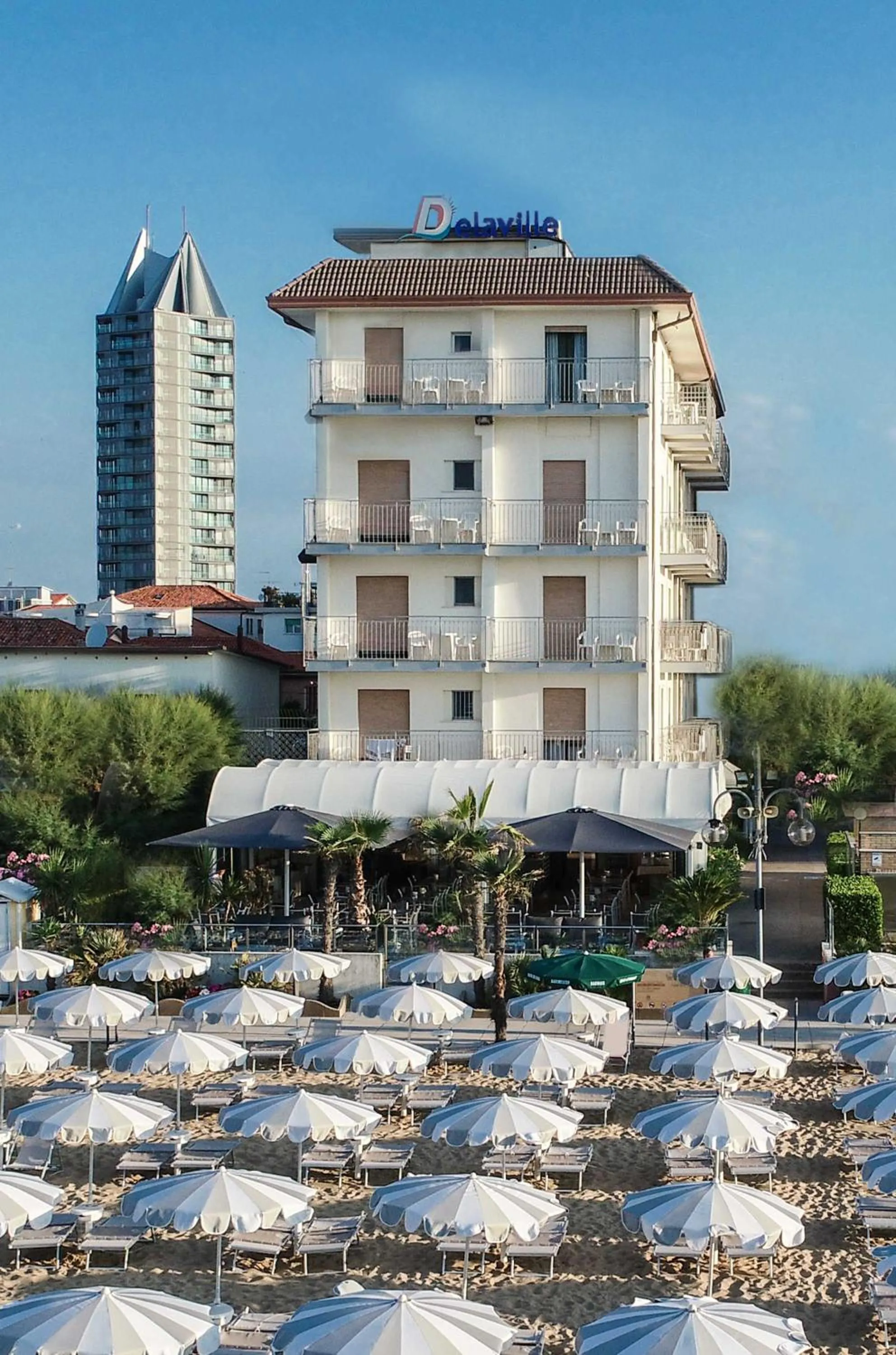 Facade/entrance in Hotel Delaville Frontemare