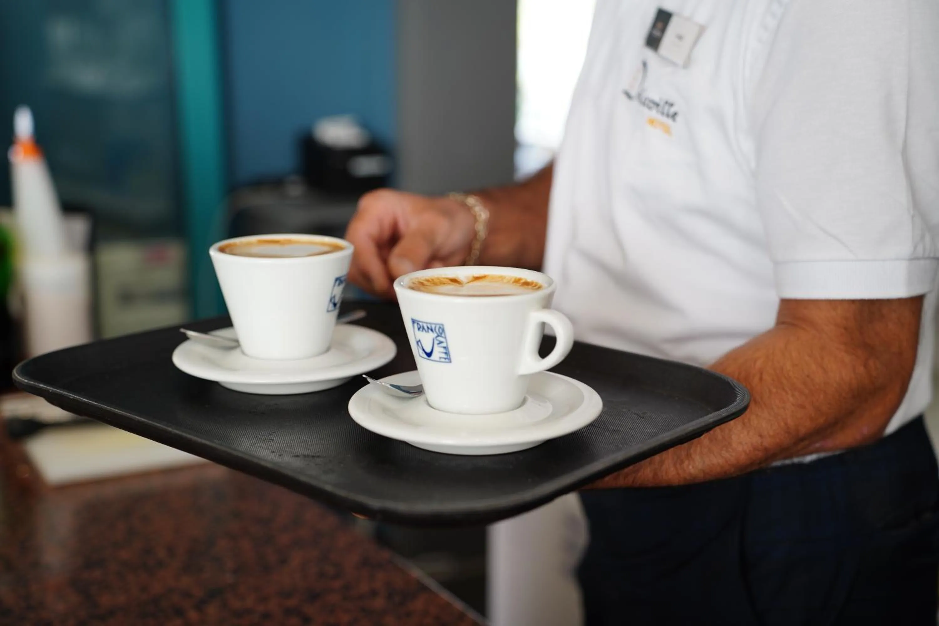 Breakfast in Hotel Delaville Frontemare