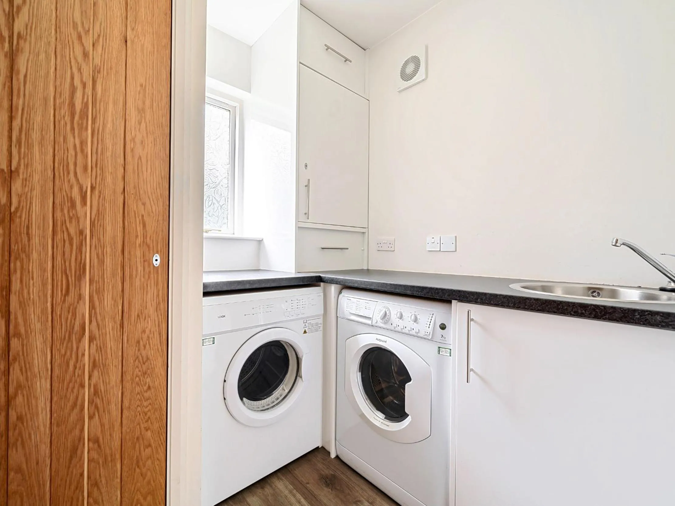 Property building in Hazel - Woodland Cottages