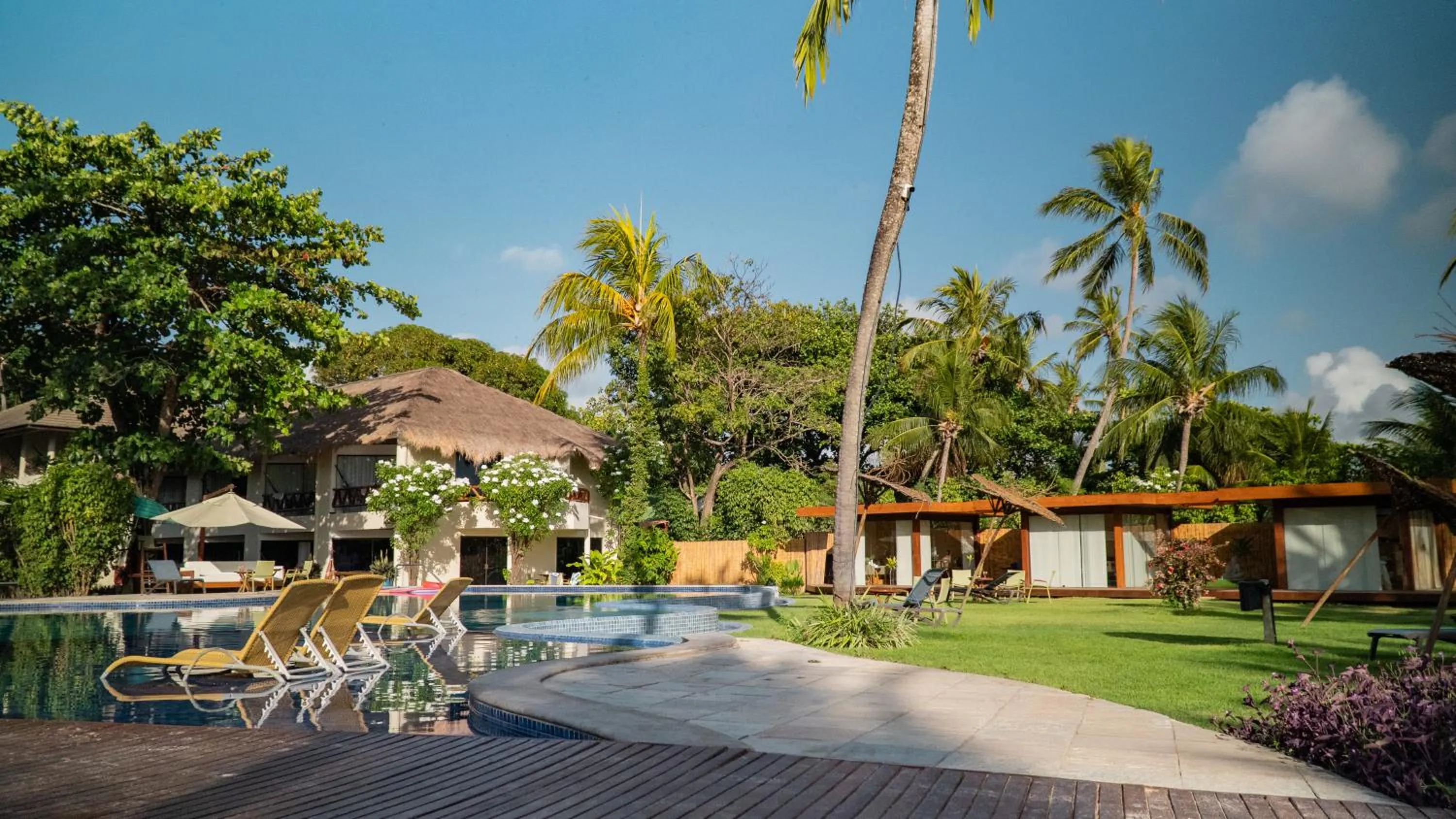 Pool view in Pousada Praia dos Carneiros