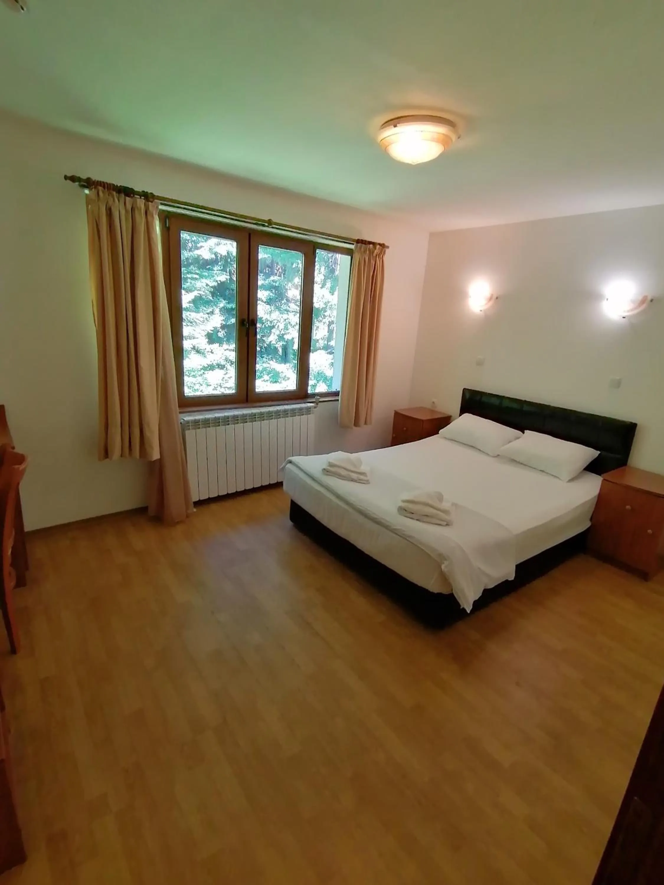 Bedroom, Bed in Ski Hotel Katerina