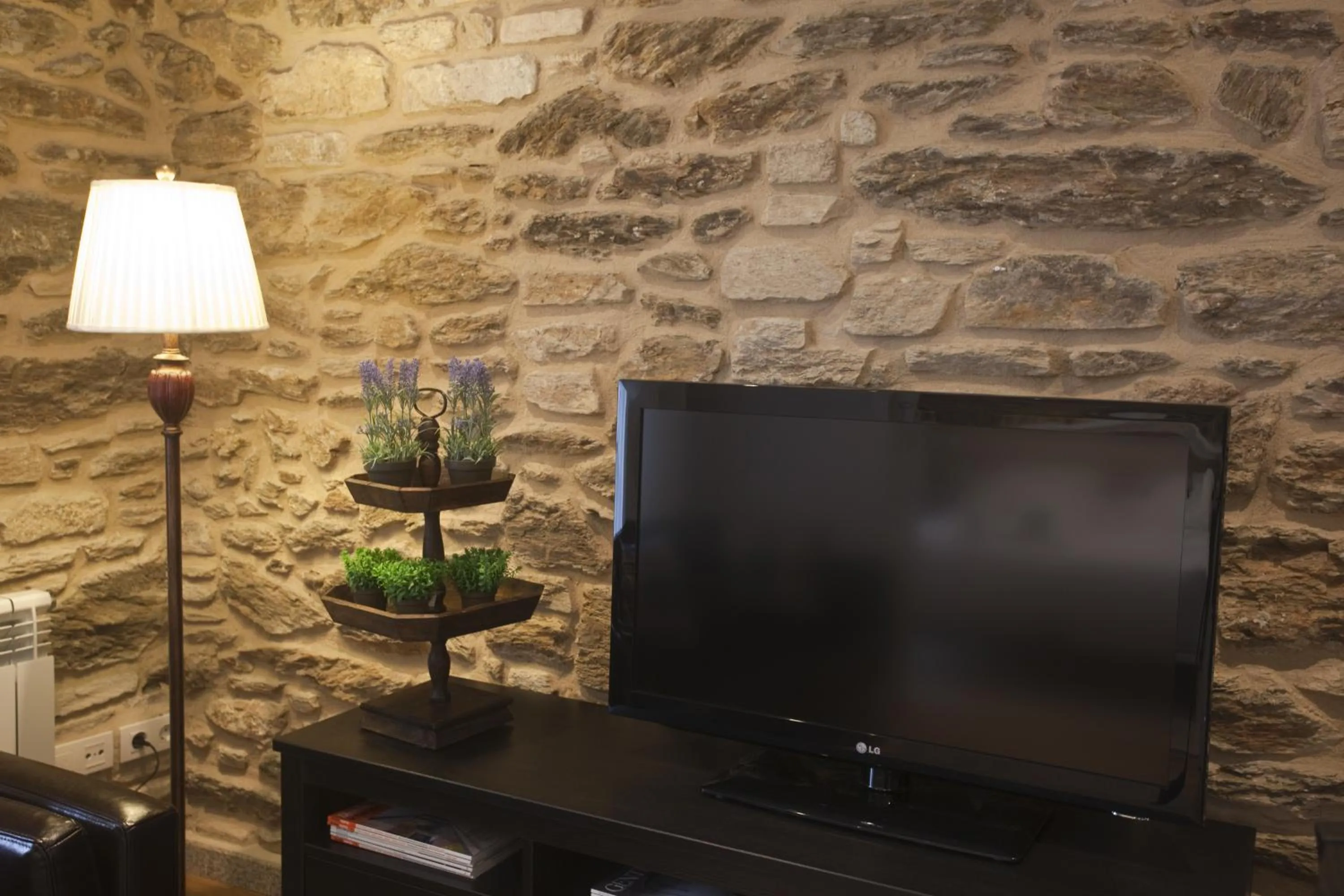 Living room in Catedral Site by Como en Casa