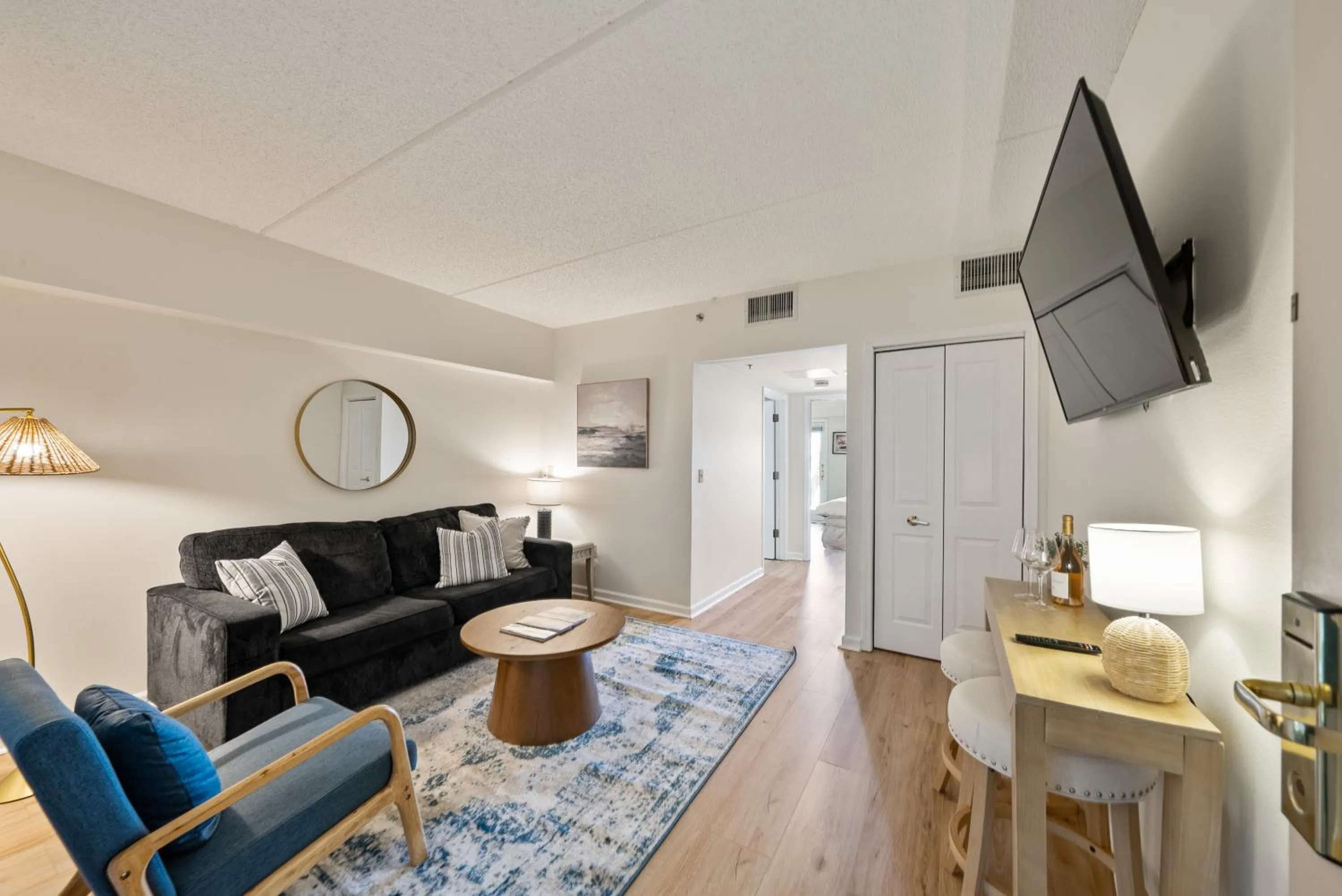 Living room in Bella Vista Suites Lake Geneva