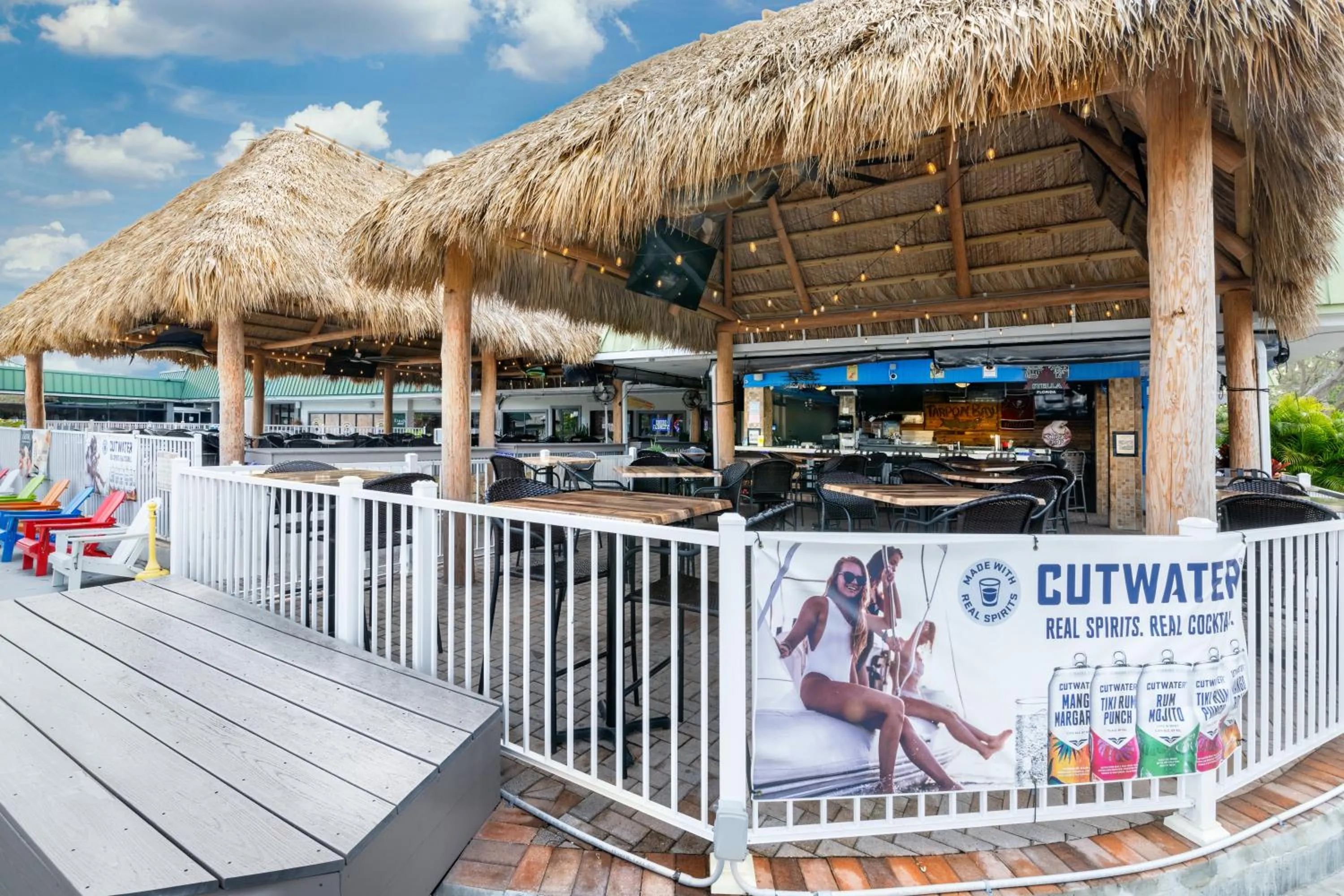 Restaurant/places to eat in Ramada by Wyndham Sarasota Waterfront