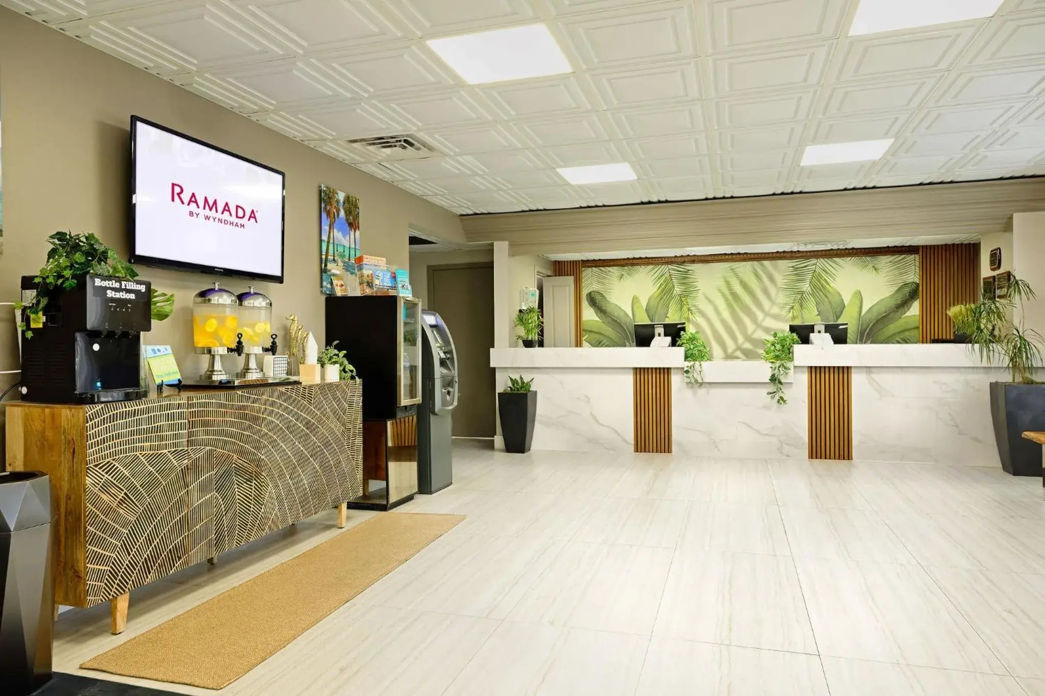 Lobby or reception in Ramada by Wyndham Sarasota Waterfront Lobby or reception in Ramada by Wyndham Sarasota Waterfront