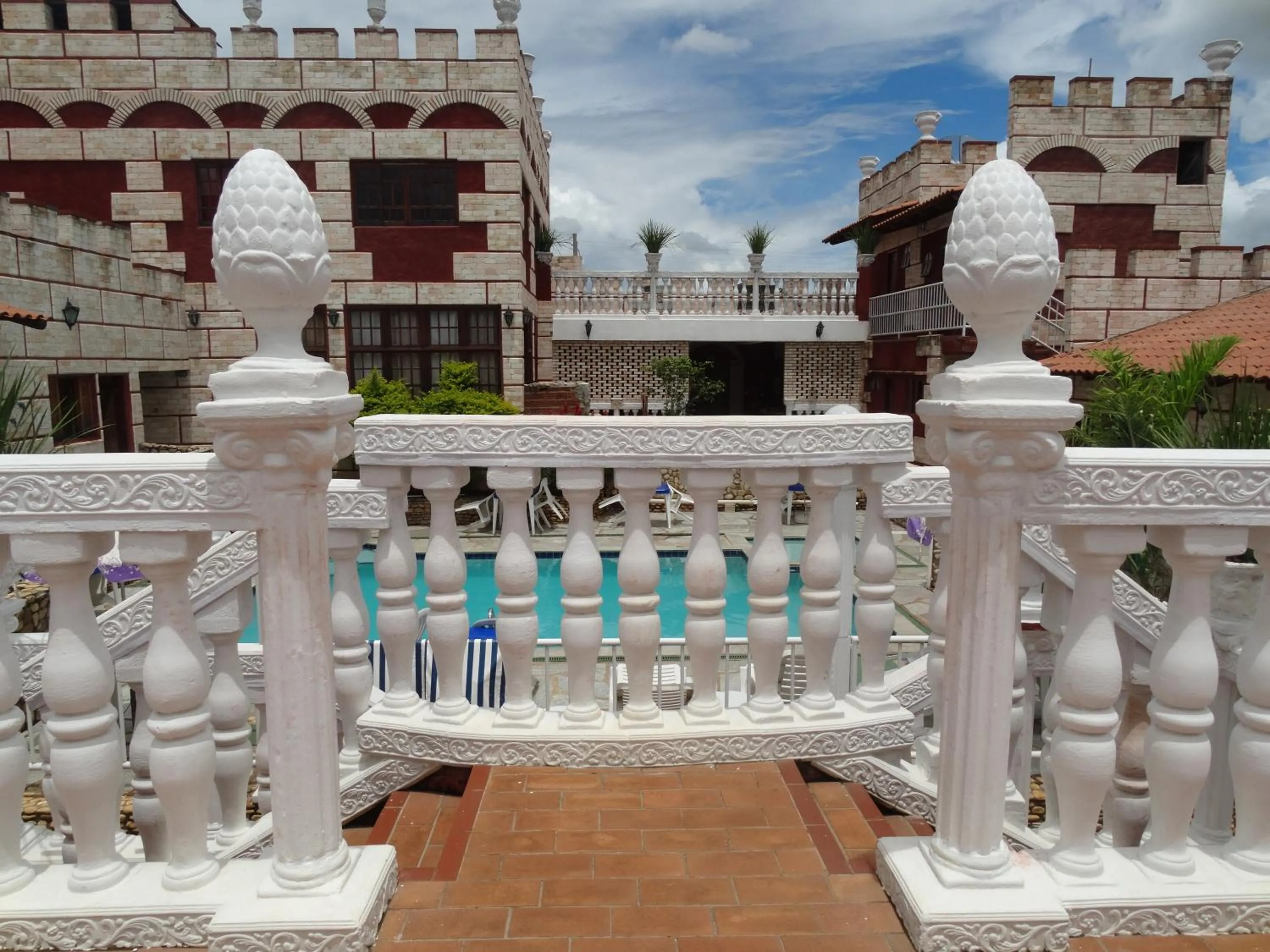 Swimming pool in Pousada al Castello di Giulietta e Romeo