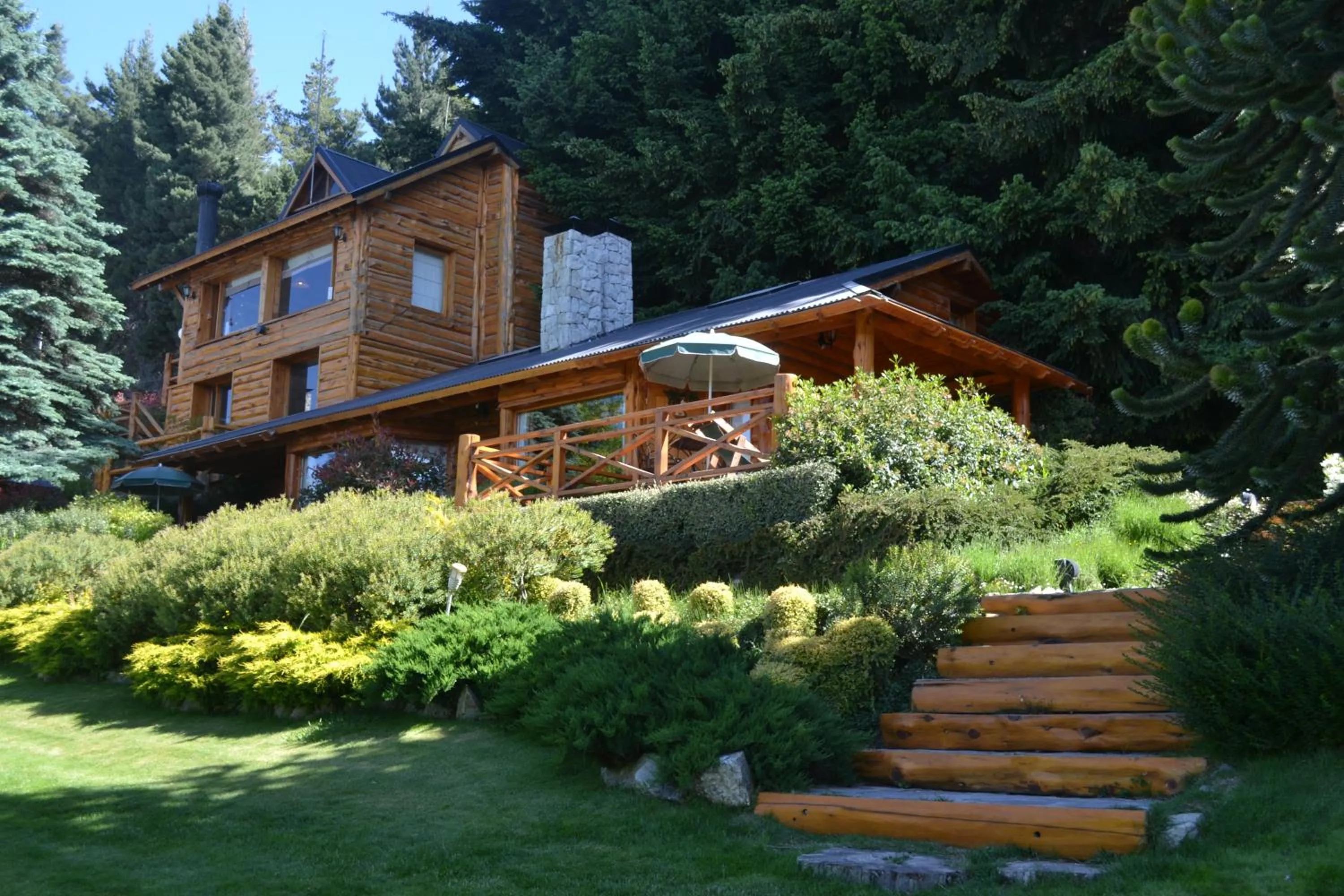 Garden in Cabañas Puerto Pireo