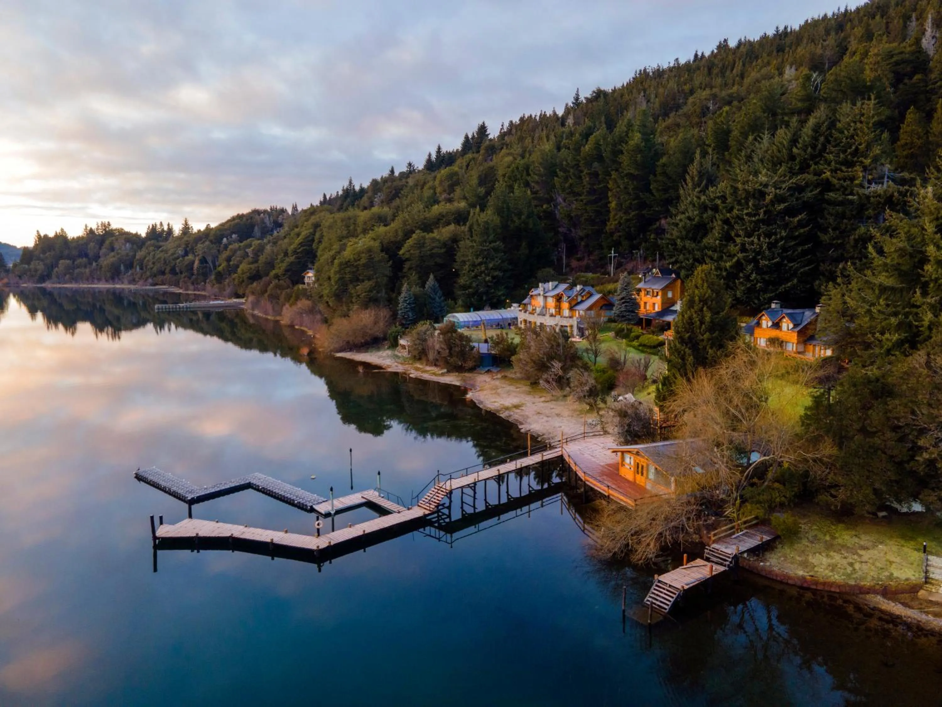Cabañas Puerto Pireo