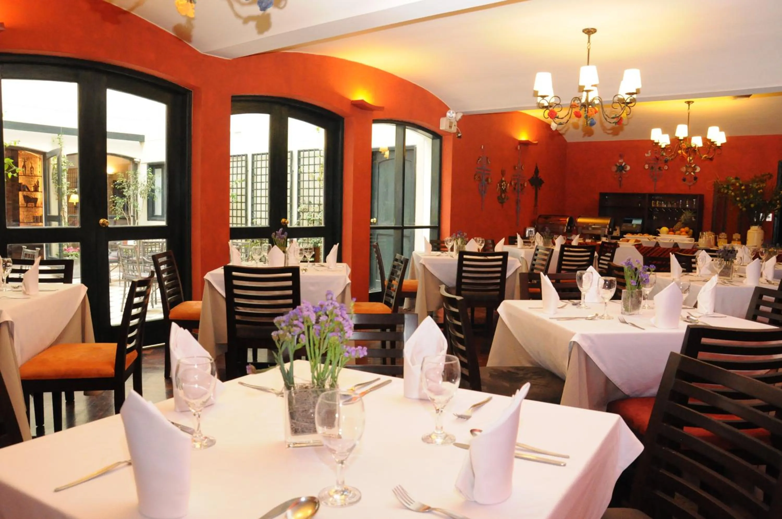 Restaurant/places to eat in LP Los Portales Hotel Cusco