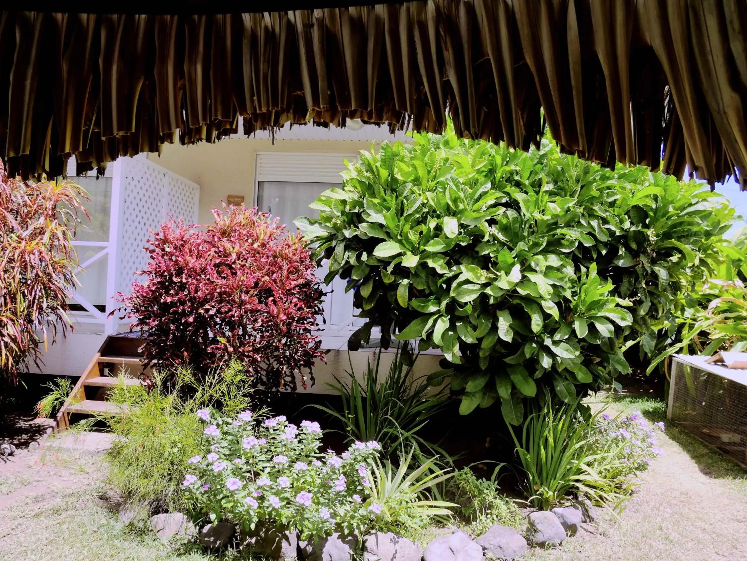 Property building in Pension De La Plage Property building in Pension De La Plage