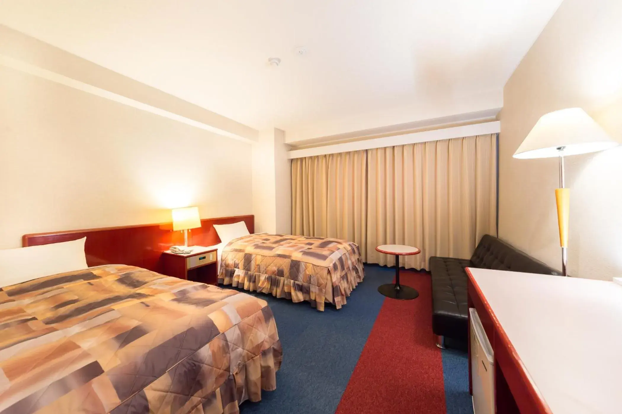 Photo of the whole room in Hotel Sunrise Inn Photo of the whole room in Hotel Sunrise Inn