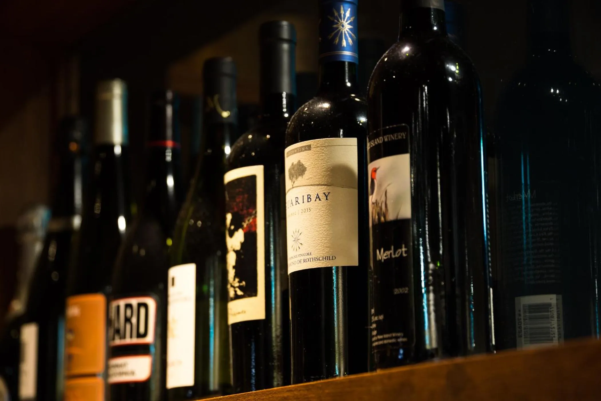 Restaurant/places to eat in Hotel Sunrise Inn