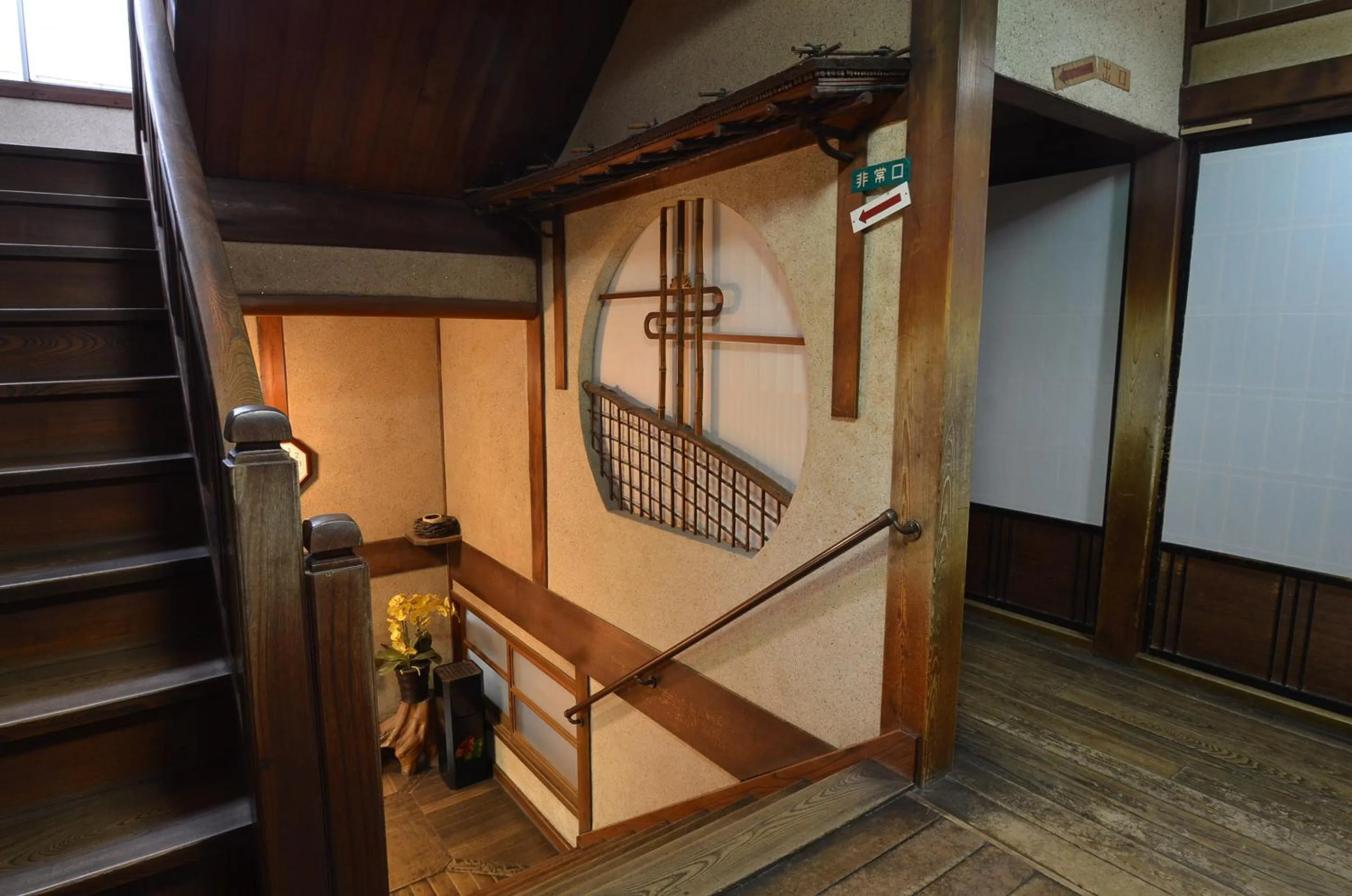 Area and facilities in Asanokan