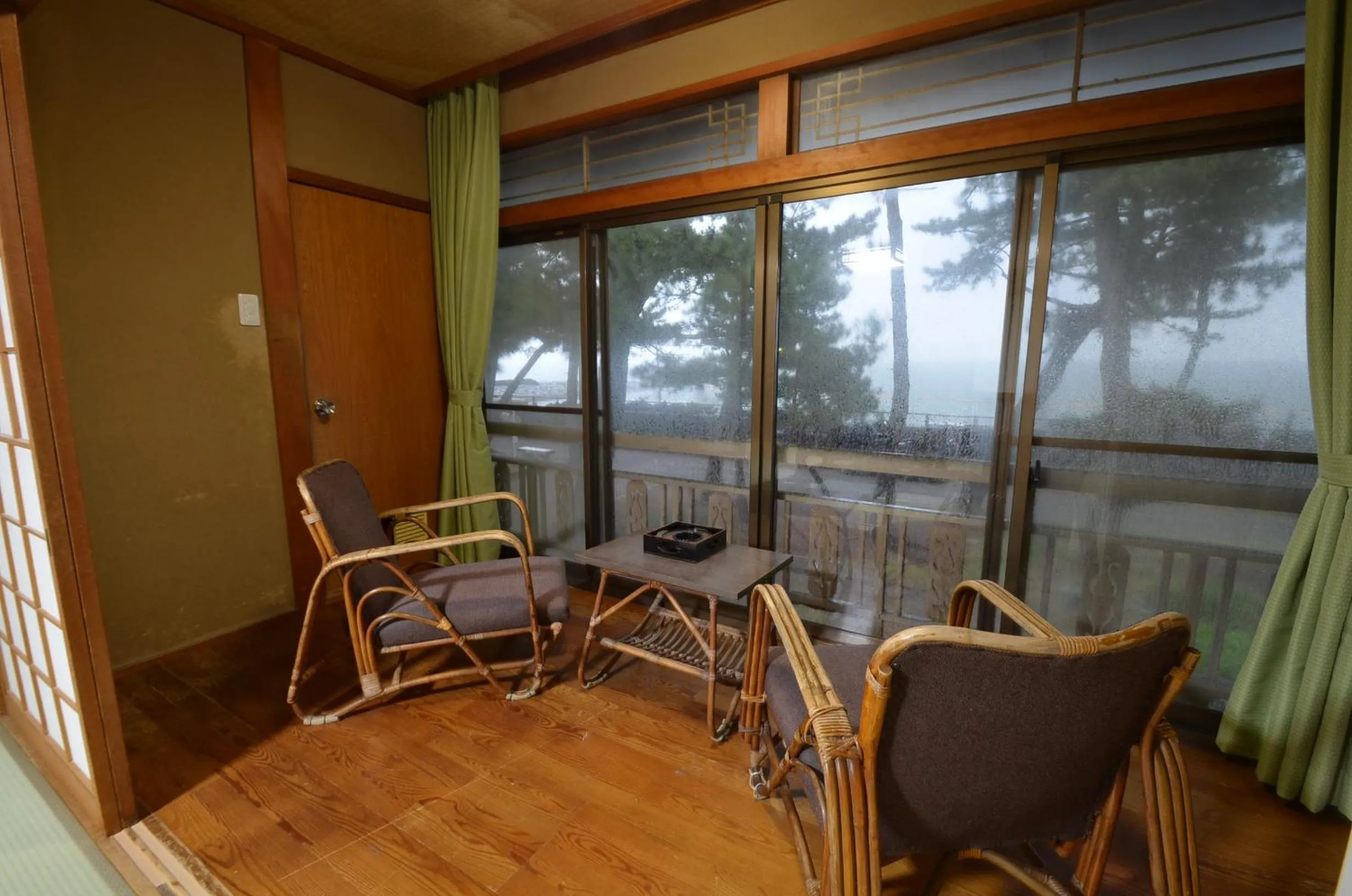 Photo of the whole room in Asanokan