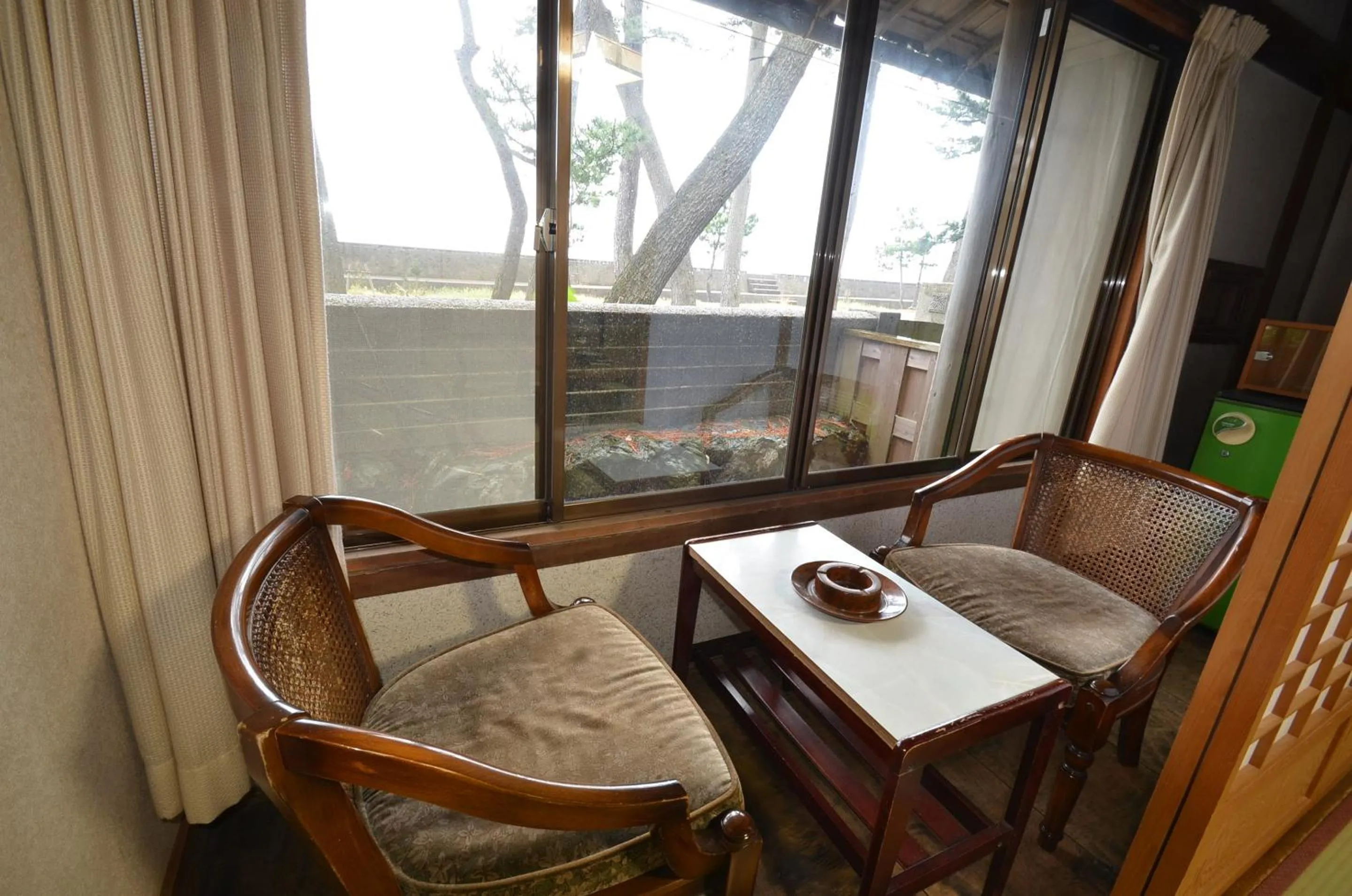 Photo of the whole room in Asanokan