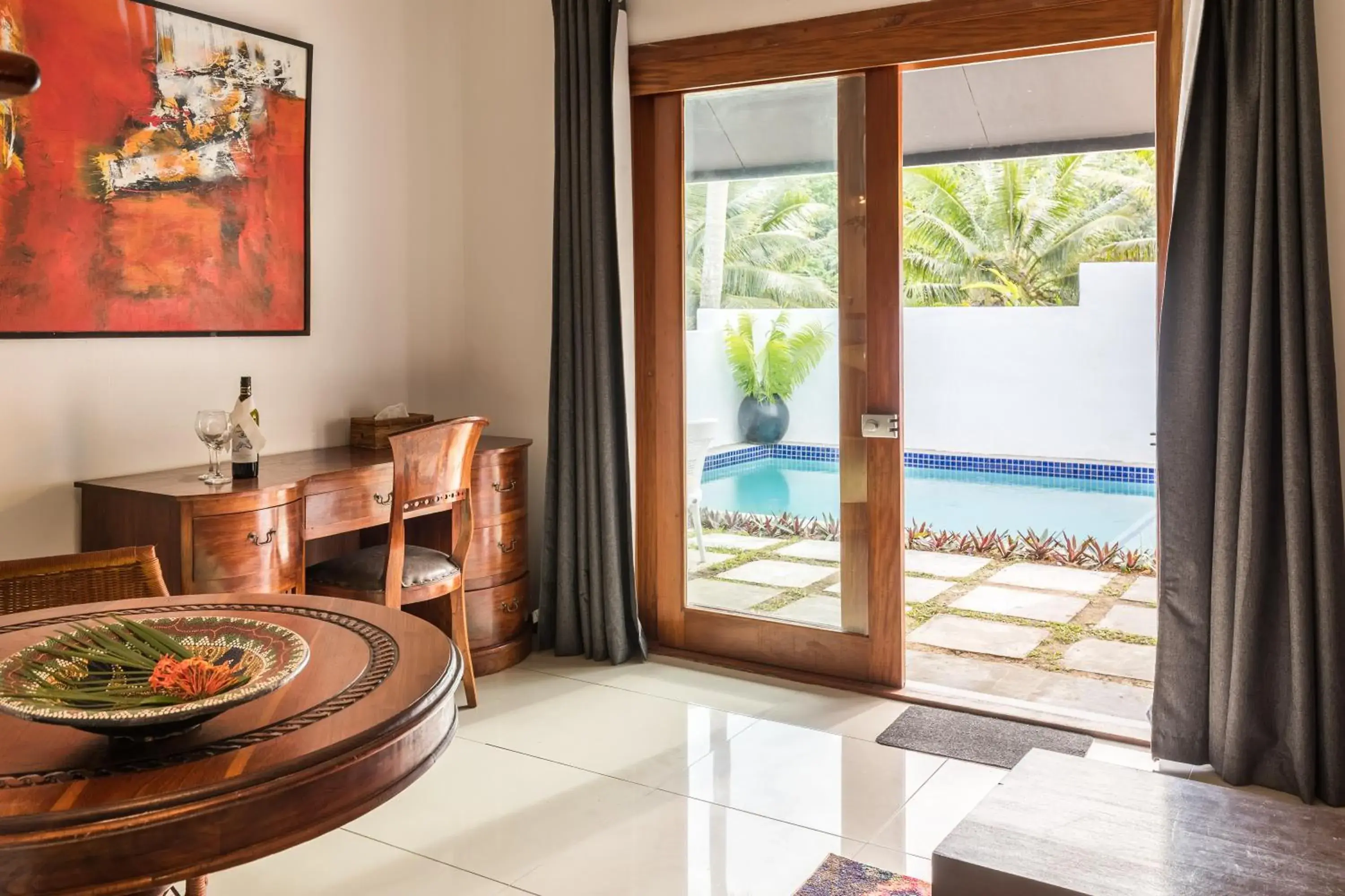 Pool view in Wellesley Resort Fiji Pool view in Wellesley Resort Fiji