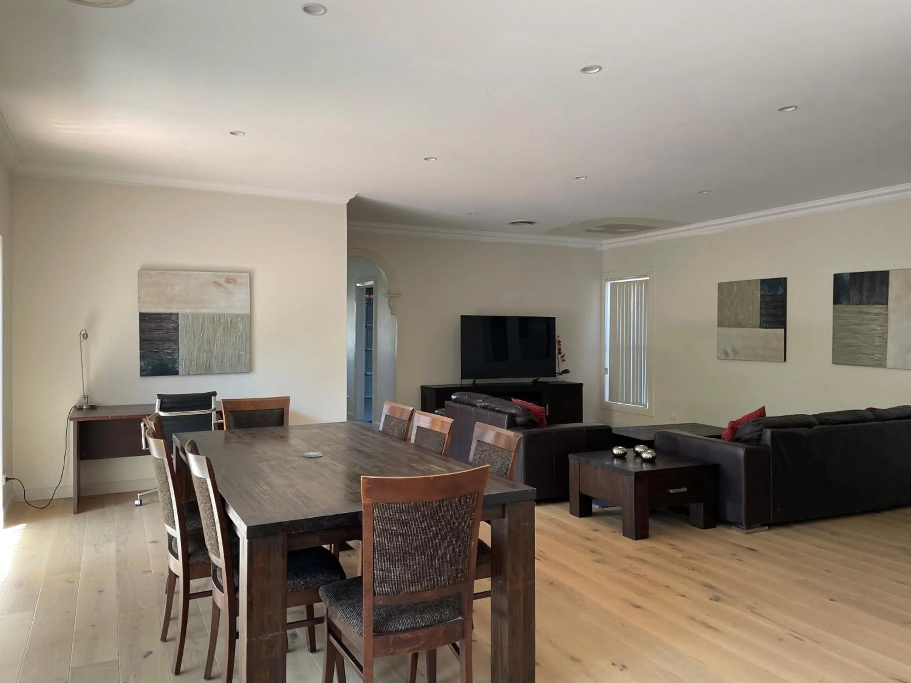 Dining Area in Charles Sturt Suites & Apartments