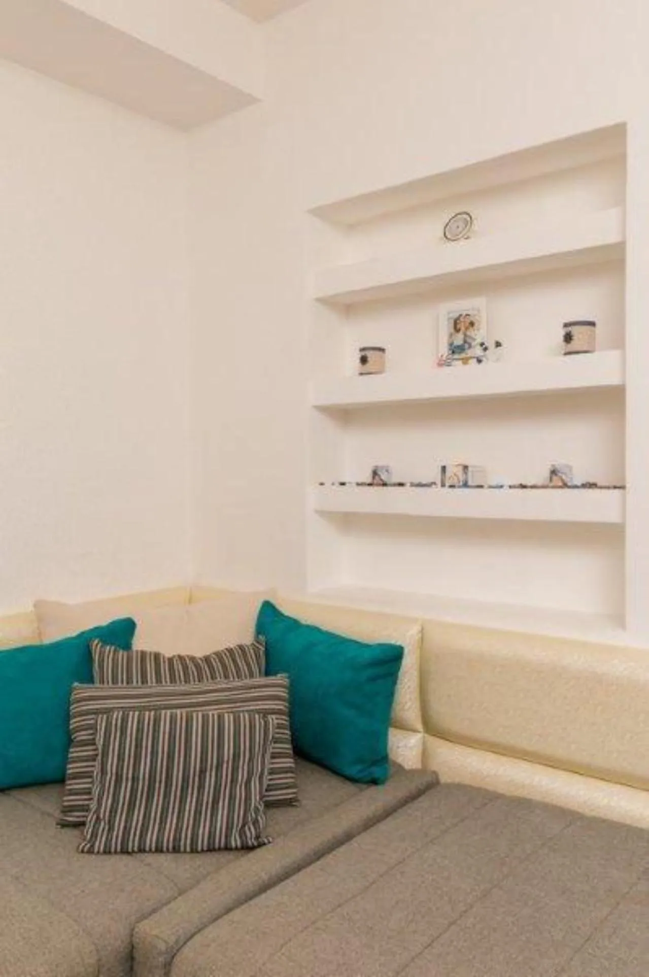 Photo of the whole room in Monte Perla Residence