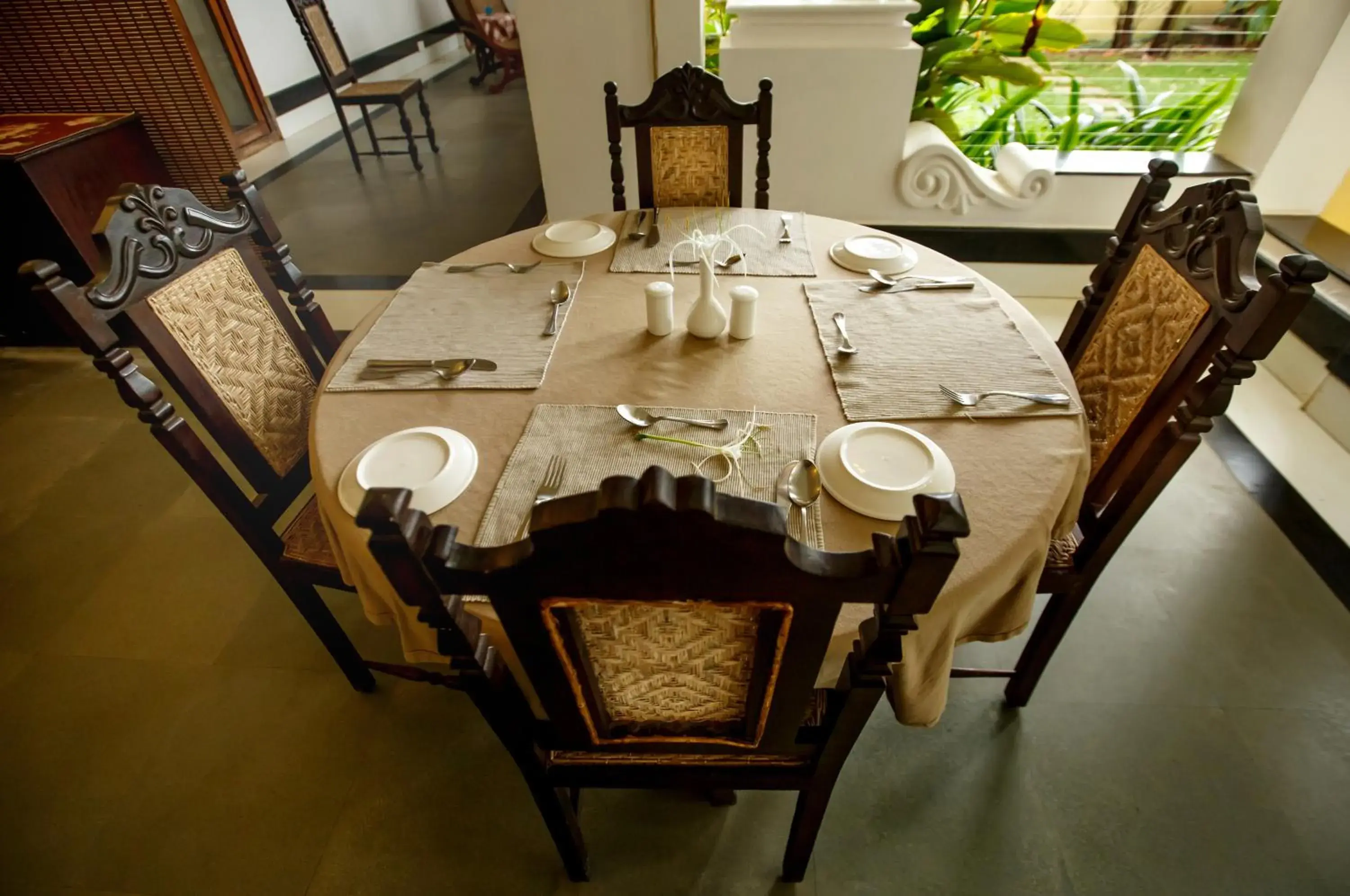 Restaurant/places to eat in Amritara The Poovath Beachfront Heritage, Fort Kochi Restaurant/places to eat in Amritara The Poovath Beachfront Heritage, Fort Kochi