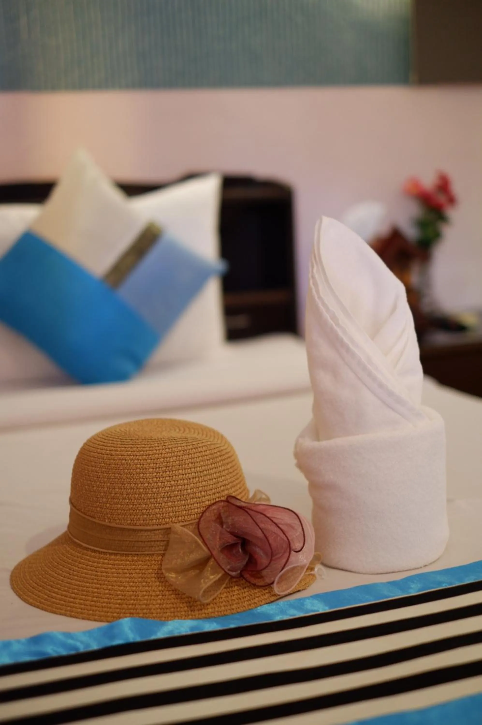 Bedroom, Bed in Khaolak Grand City