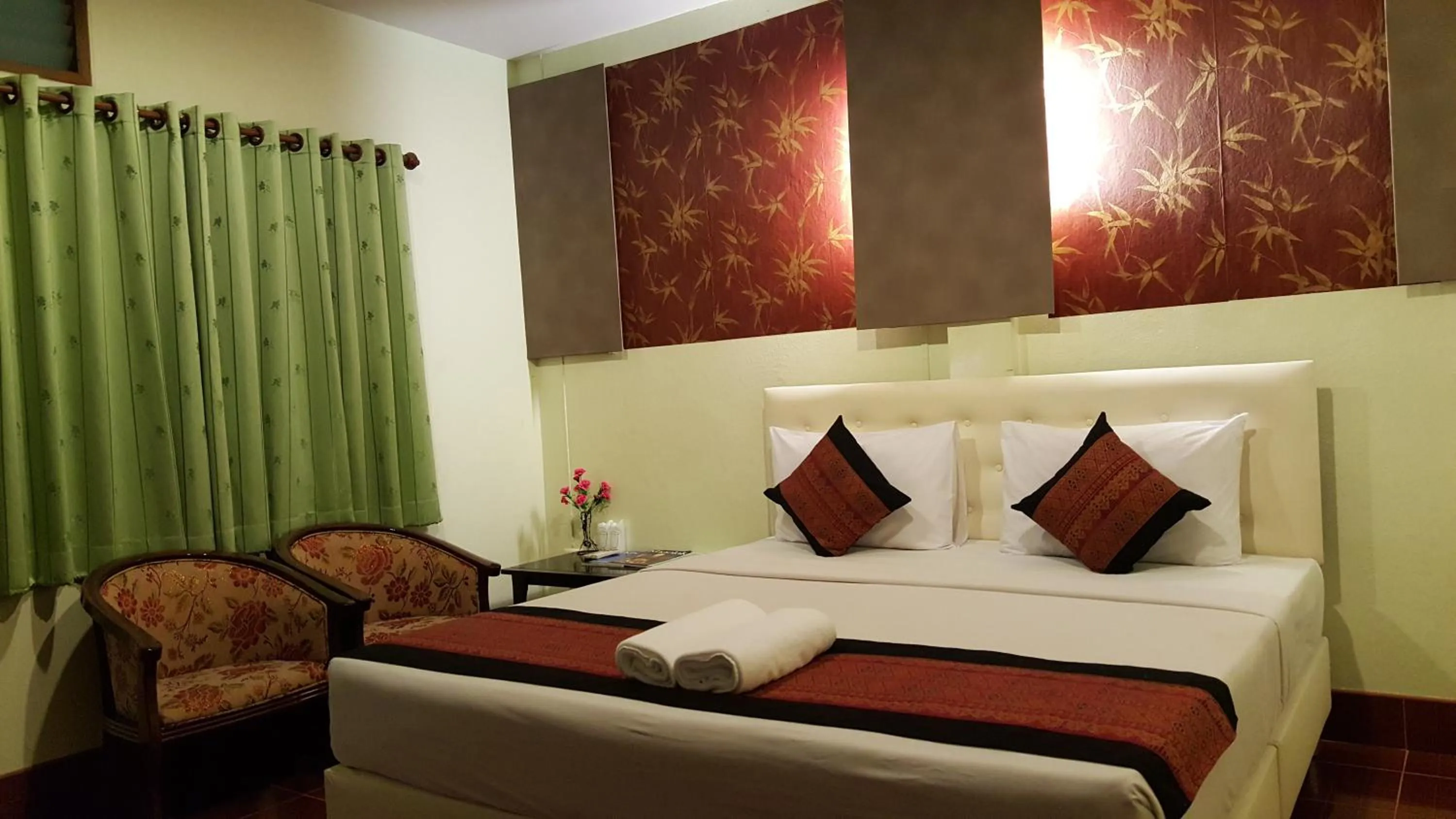 Bed in Khaolak Grand City