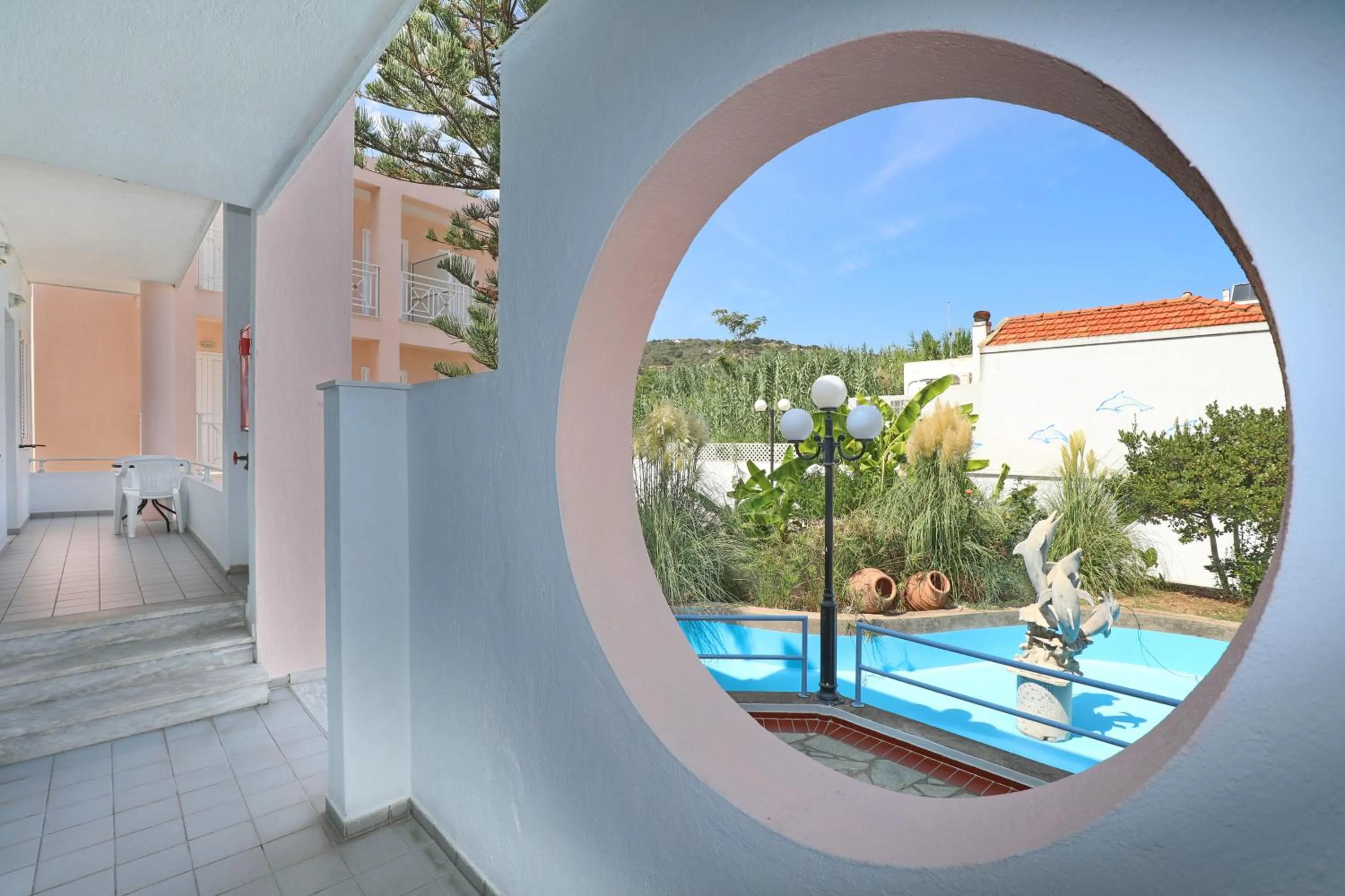 Inner courtyard view in Dolphin Hotel