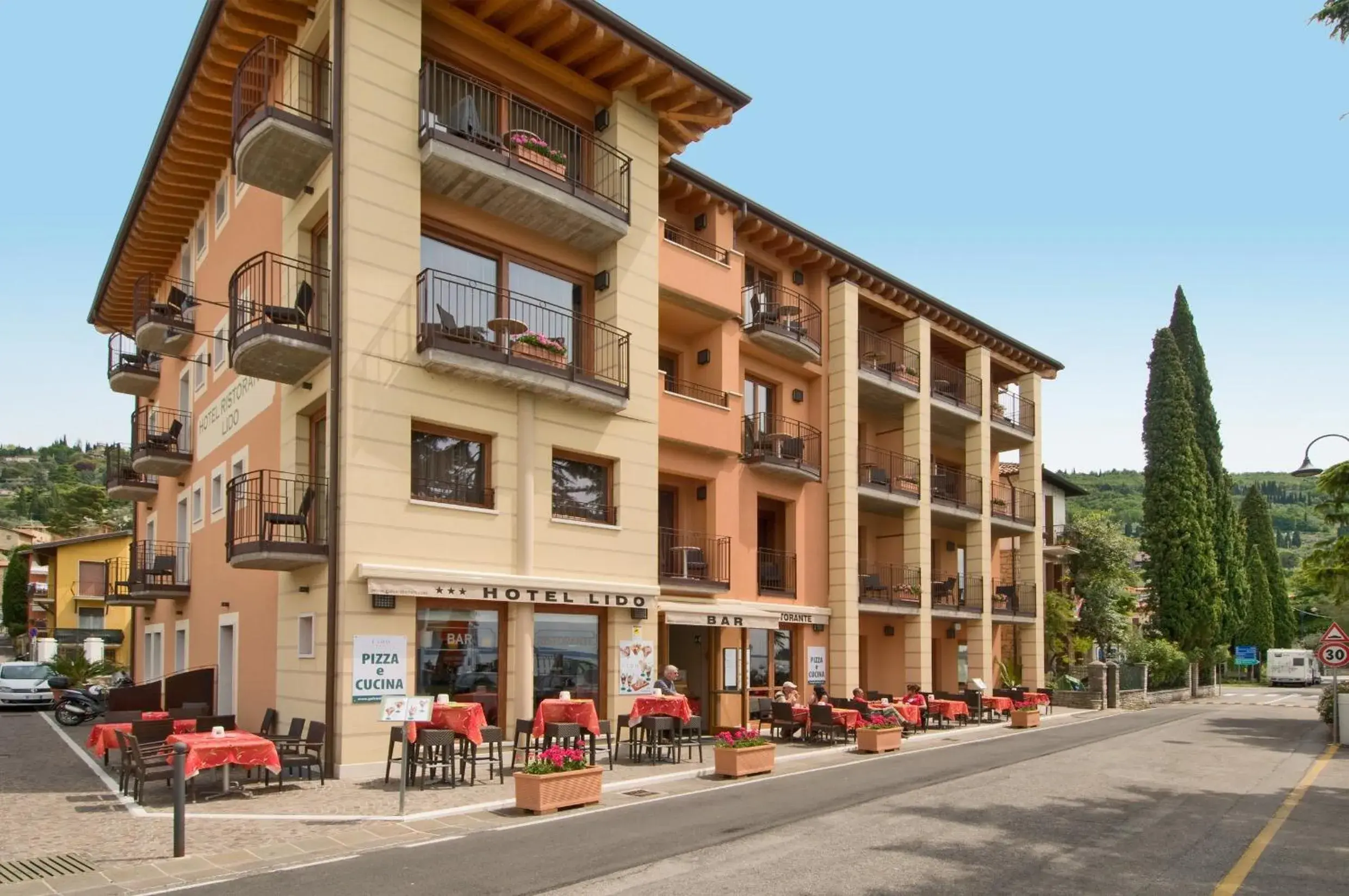 Facade/entrance, Property Building in Hotel Lido