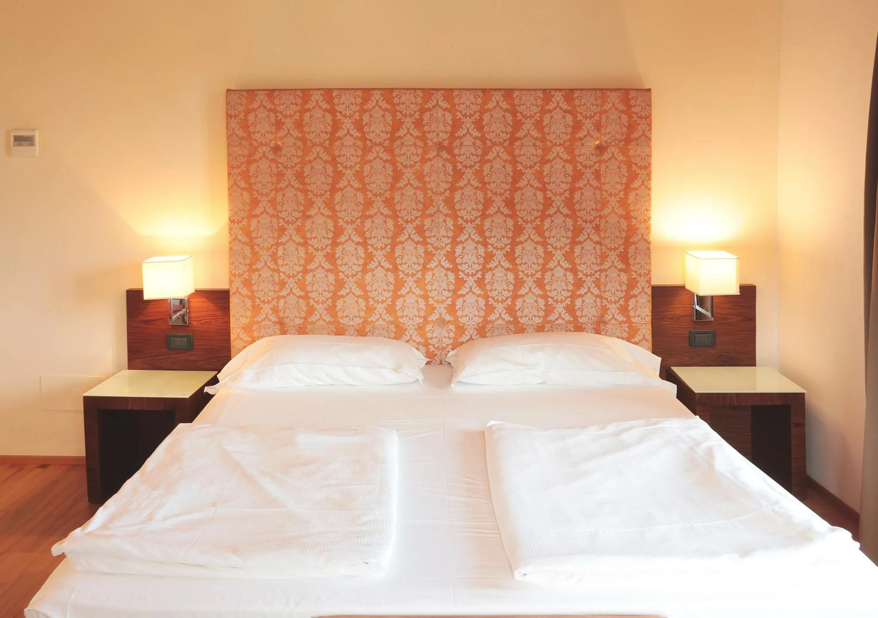 Photo of the whole room, Bed in Hotel Lido