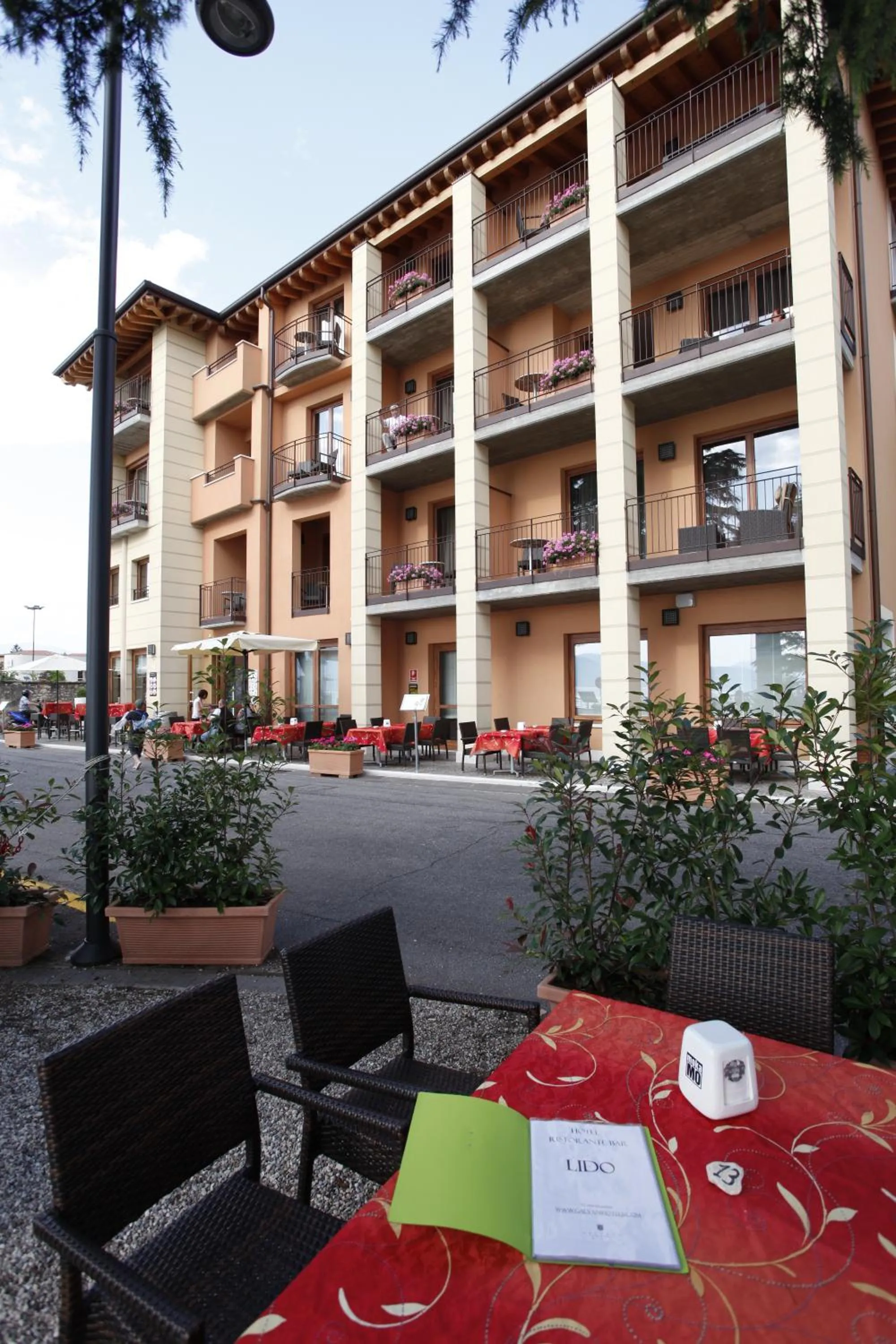Facade/entrance in Hotel Lido