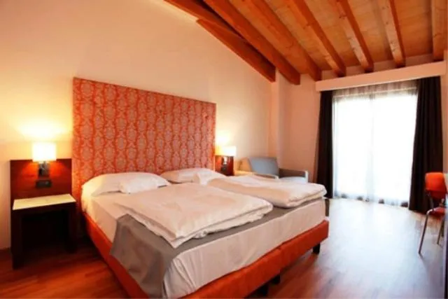 Photo of the whole room, Bed in Hotel Lido