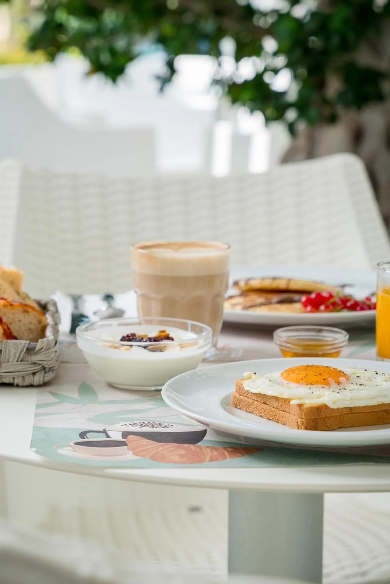 Food and drinks in Hotel delle Nazioni