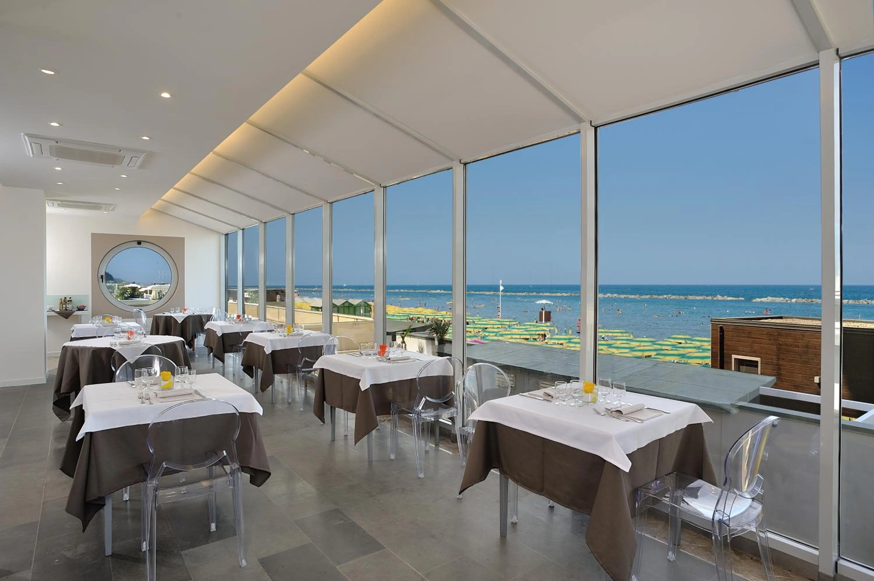 Restaurant/places to eat in Hotel delle Nazioni