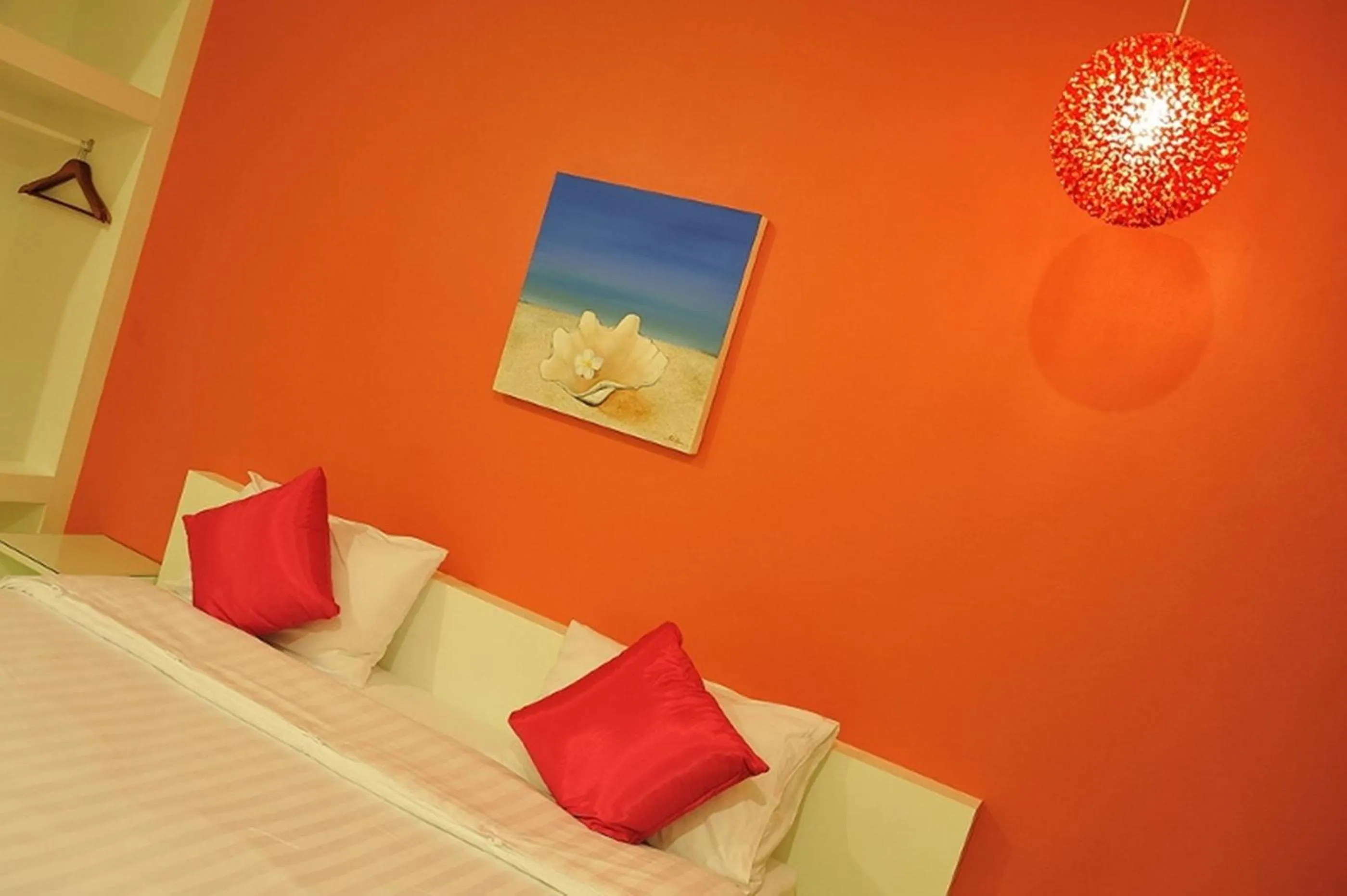 Bed in Clear House Phuket