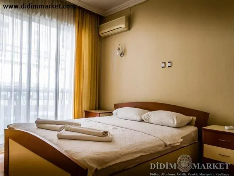 Standard Double or Twin Room in Kartel Hotel Standard Double or Twin Room in Kartel Hotel