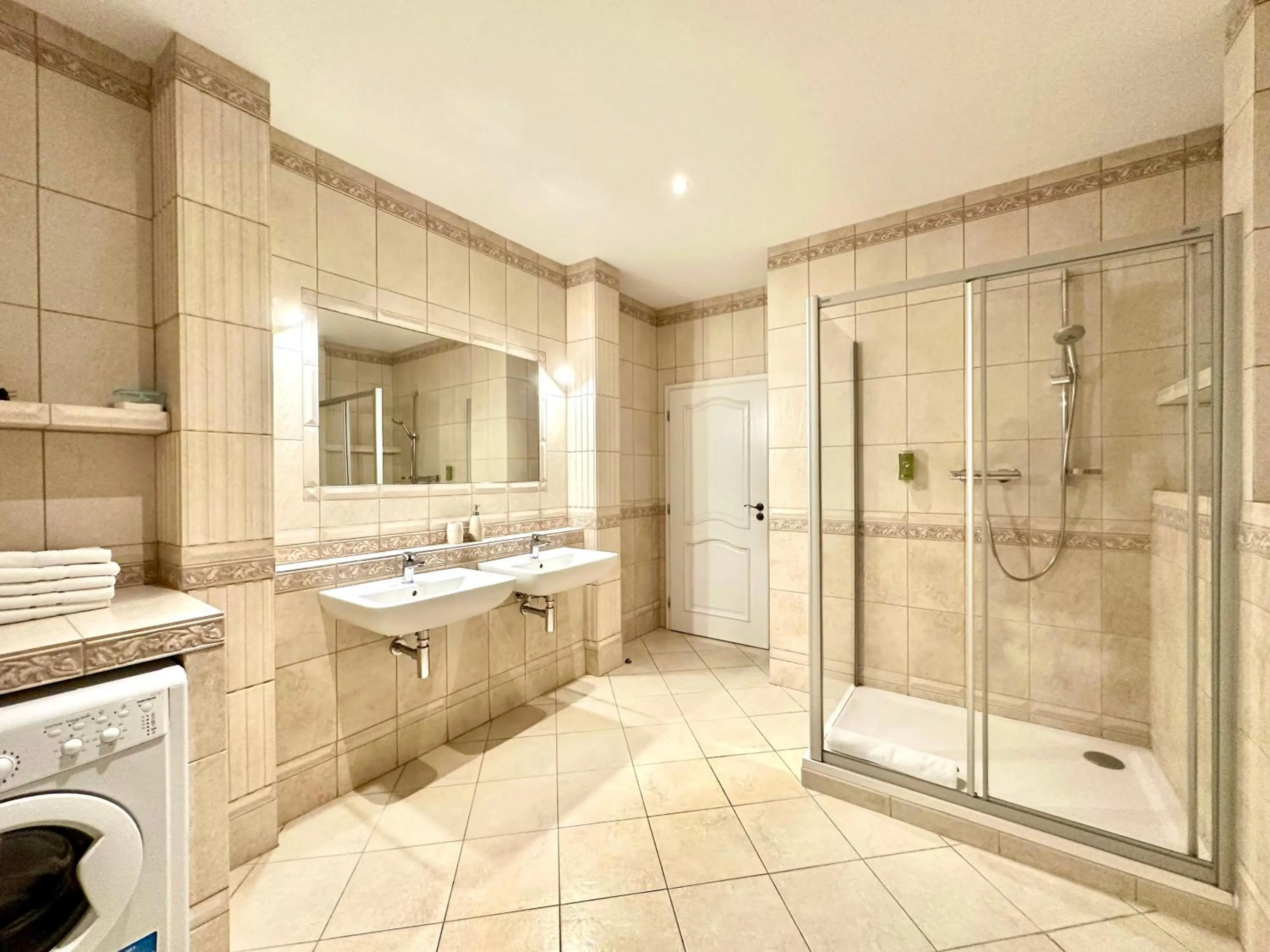 Shower in Slunecni Lazne Apartments