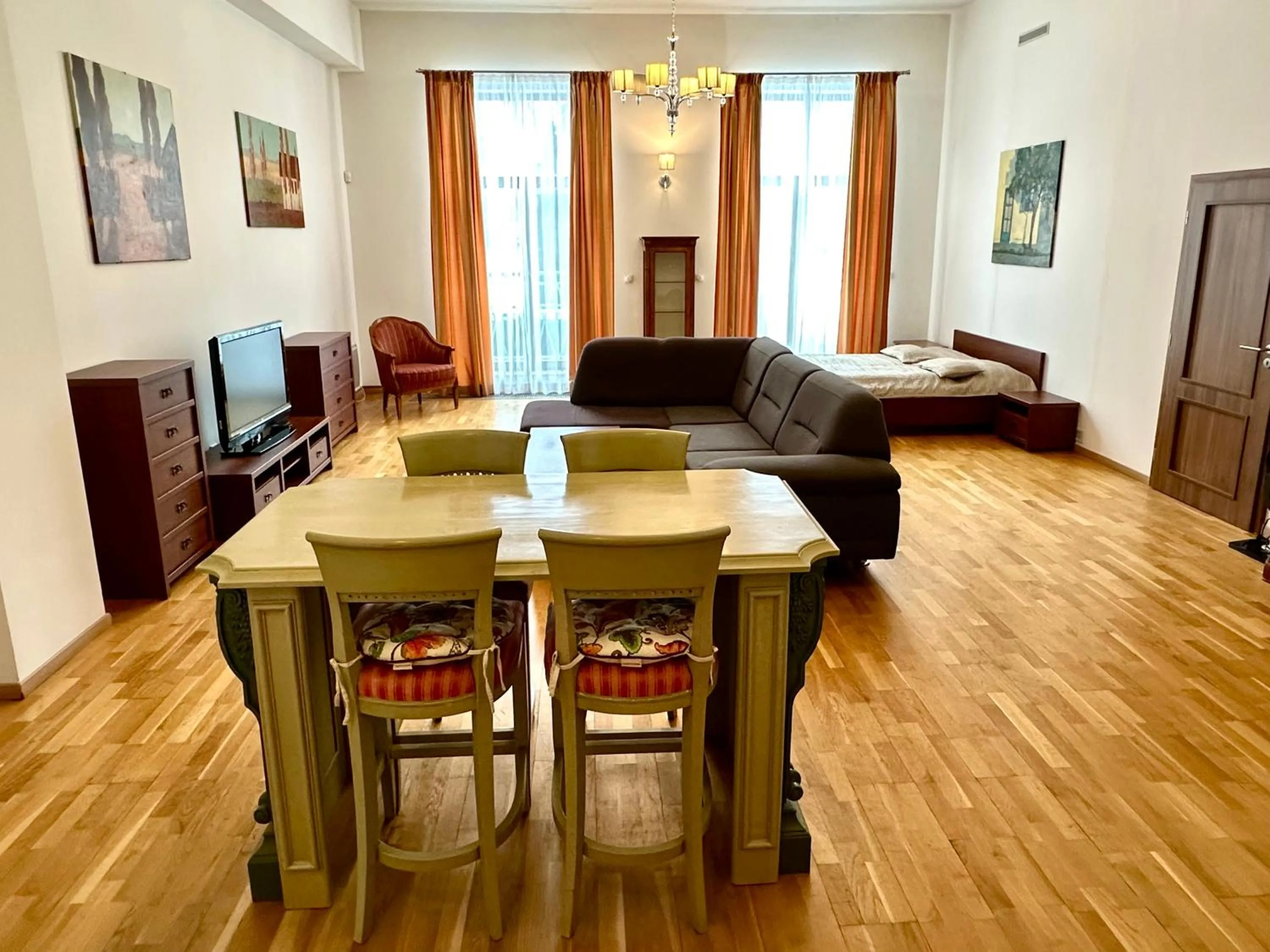 Slunecni Lazne Apartments