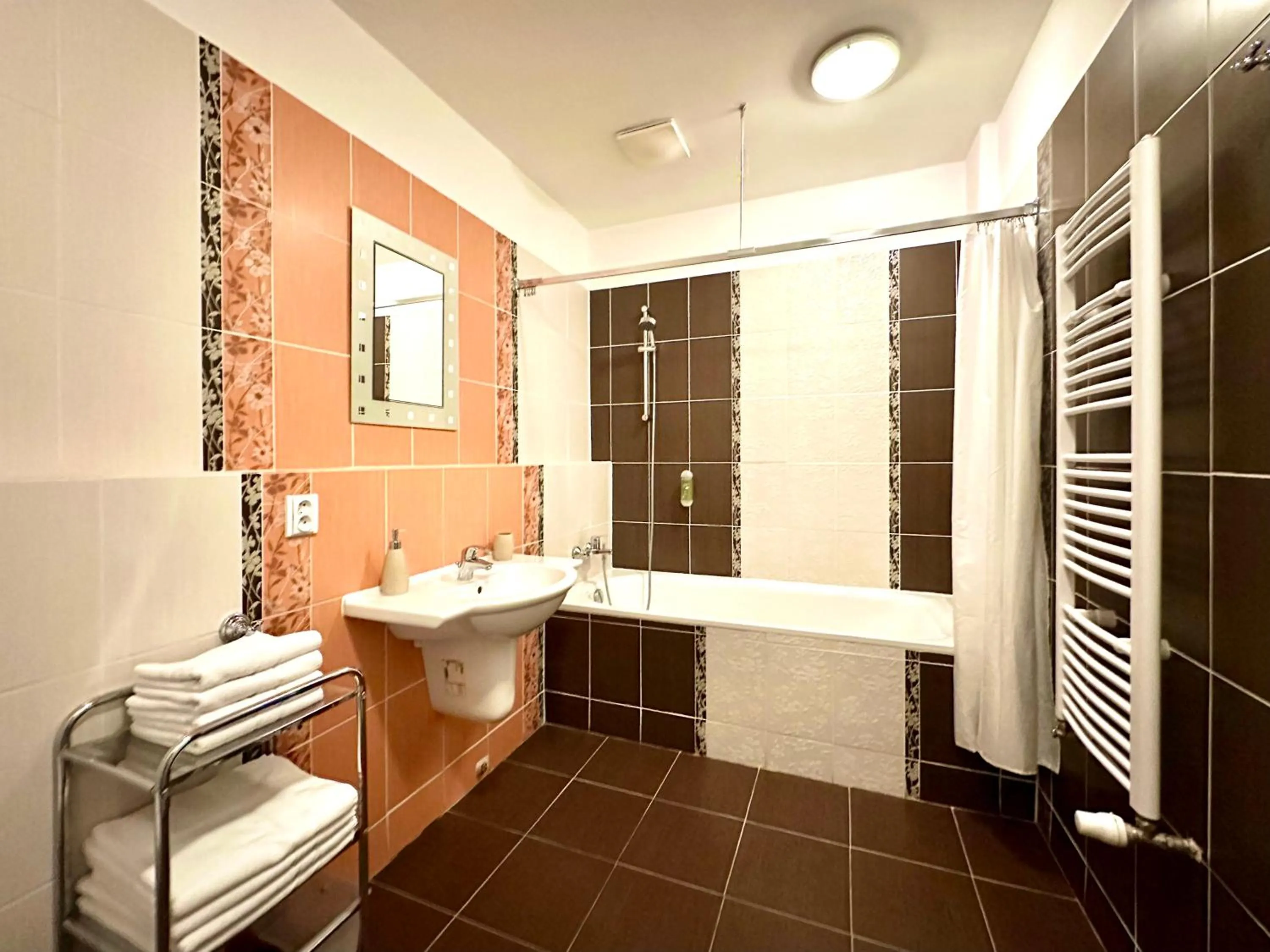 Slunecni Lazne Apartments