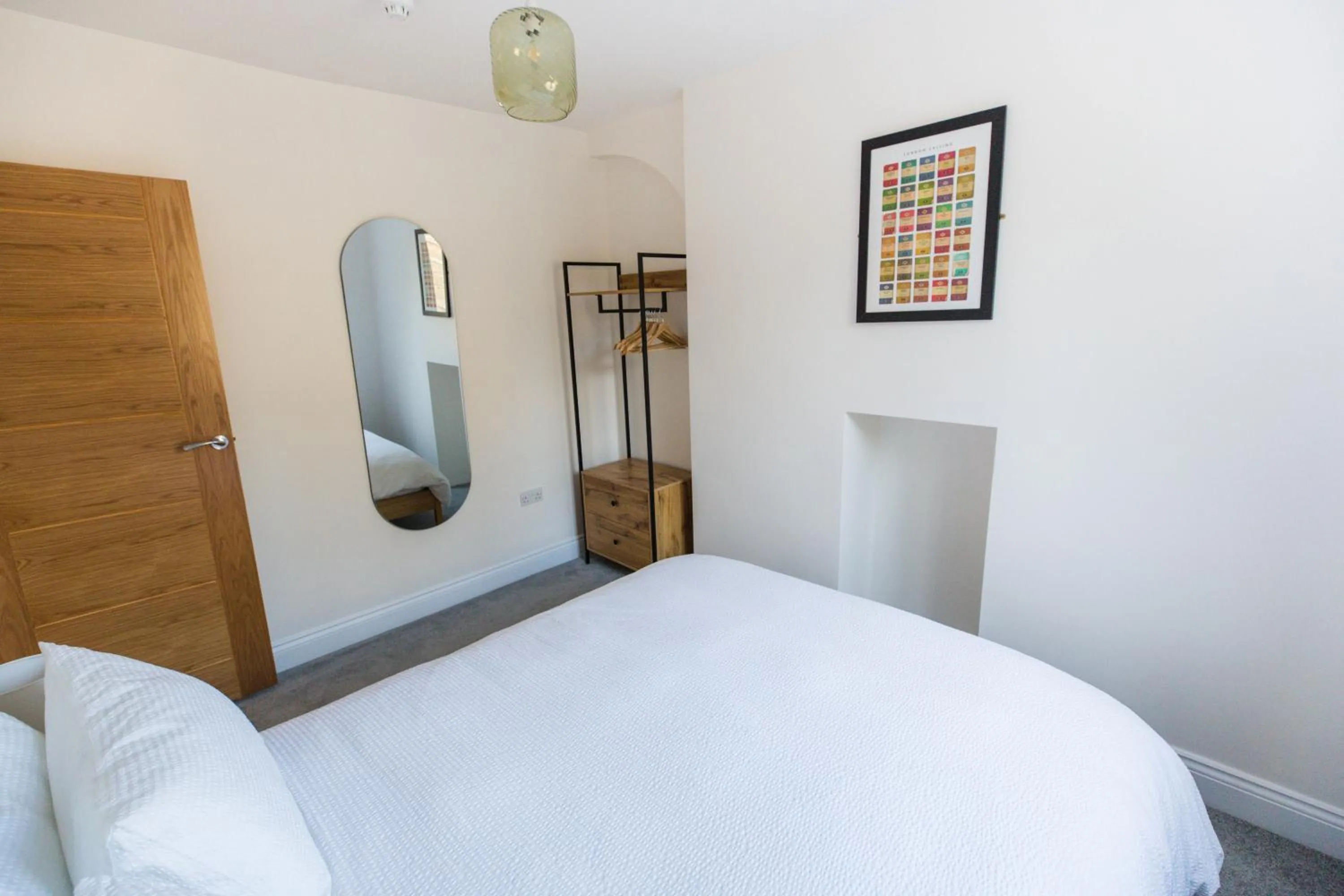 Bedroom, Bed in St Athans Hotel