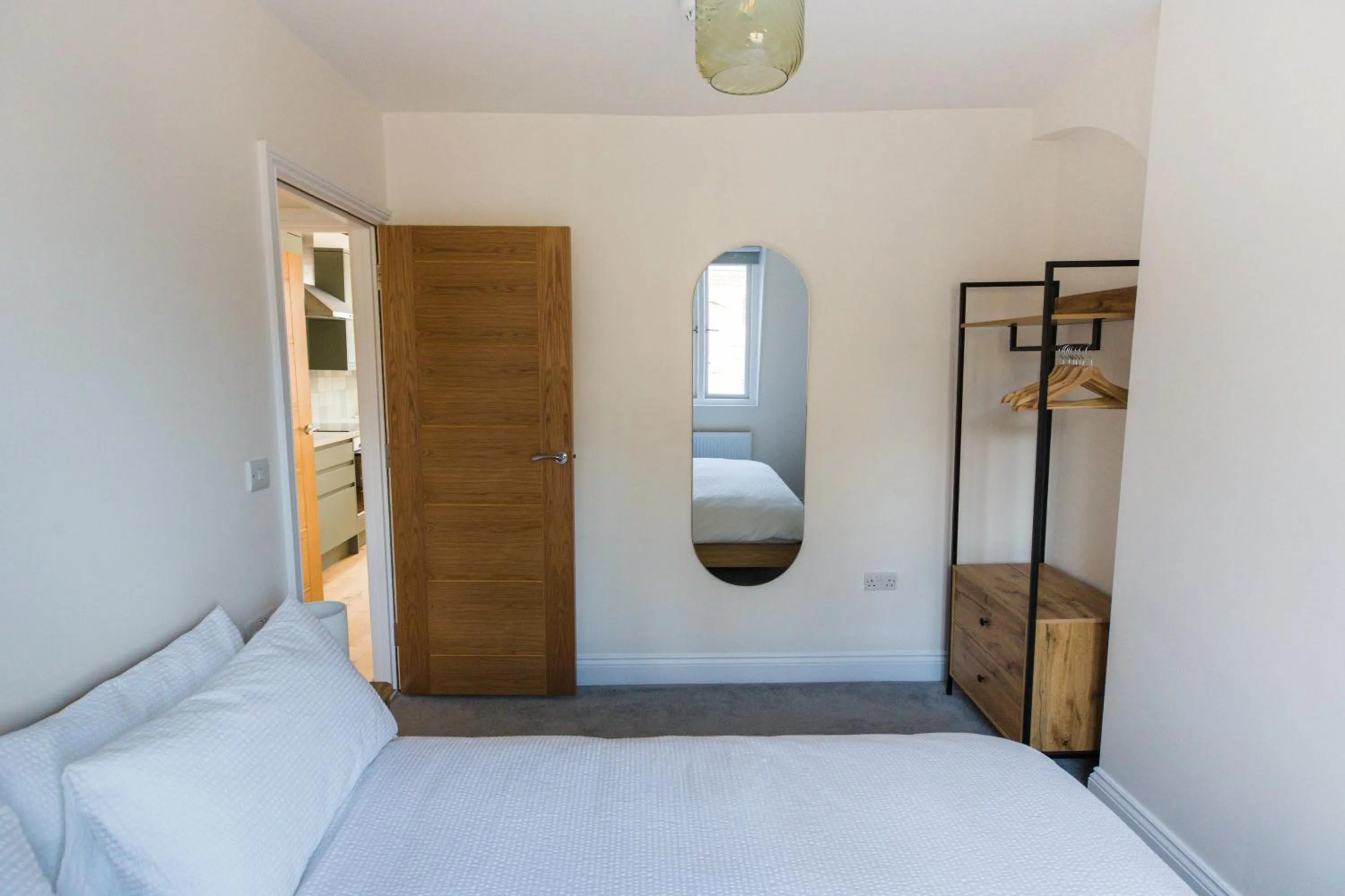 Bedroom, Bed in St Athans Hotel