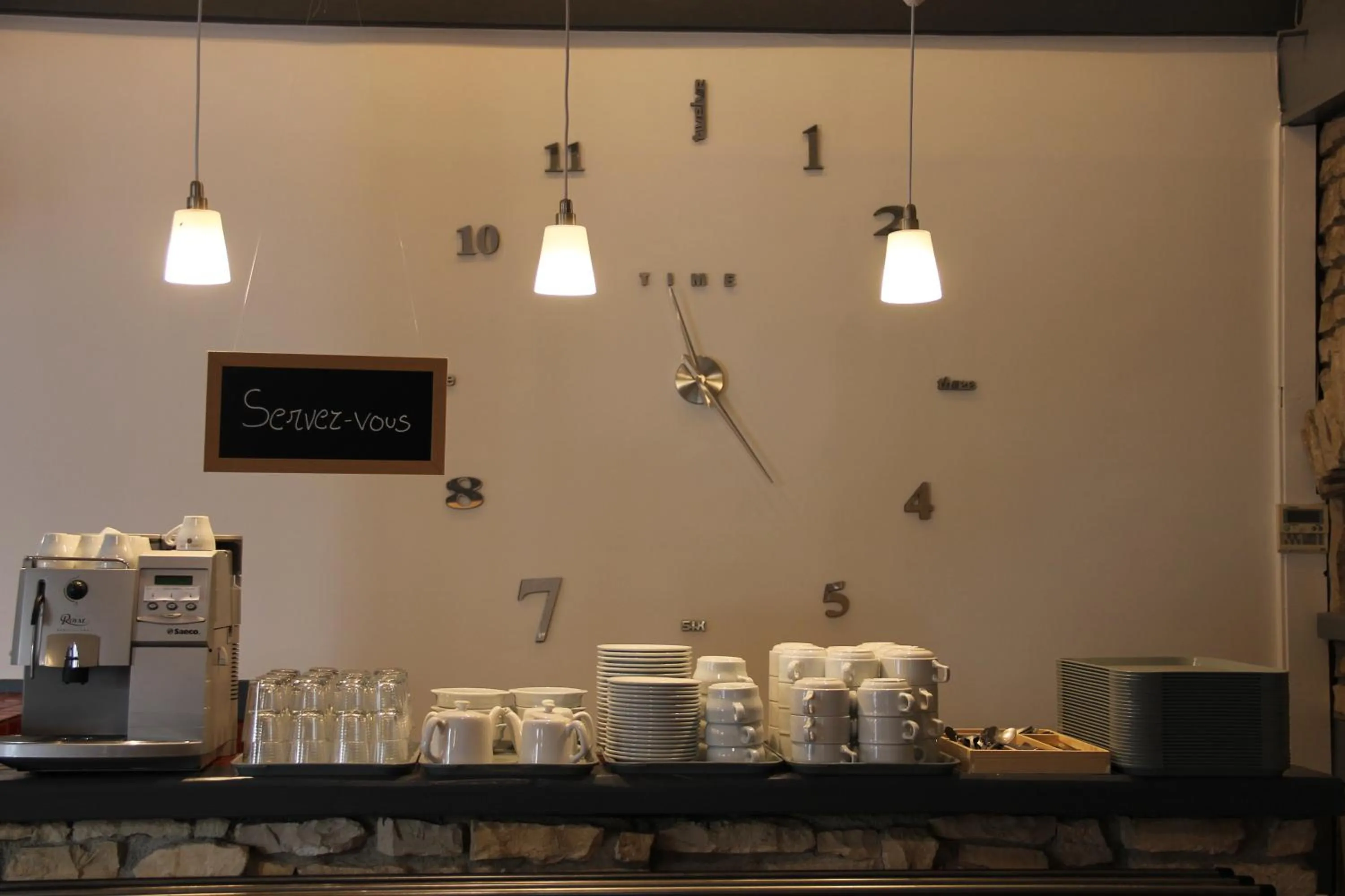 Buffet breakfast in Hôtel Le Sainte Florence