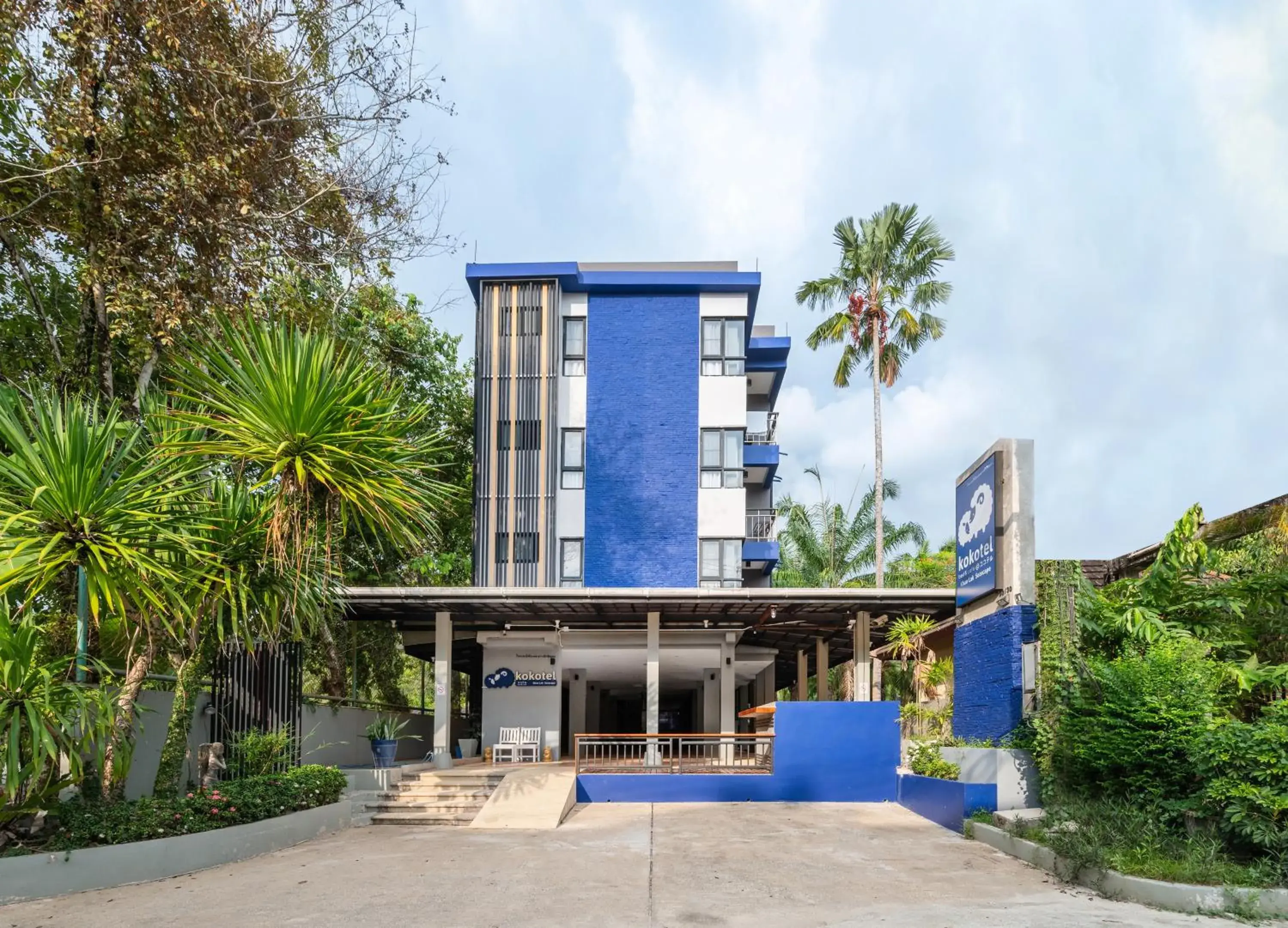 Property building in Kokotel Khao Lak Seascape Property building in Kokotel Khao Lak Seascape