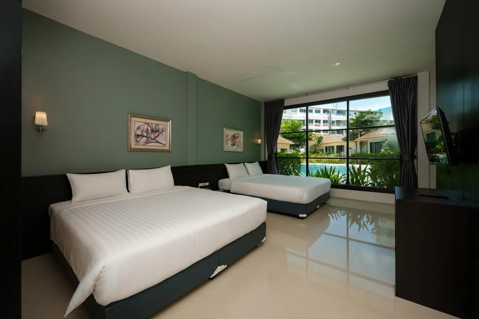 Bed in Tuana Hotels The Natural Resort