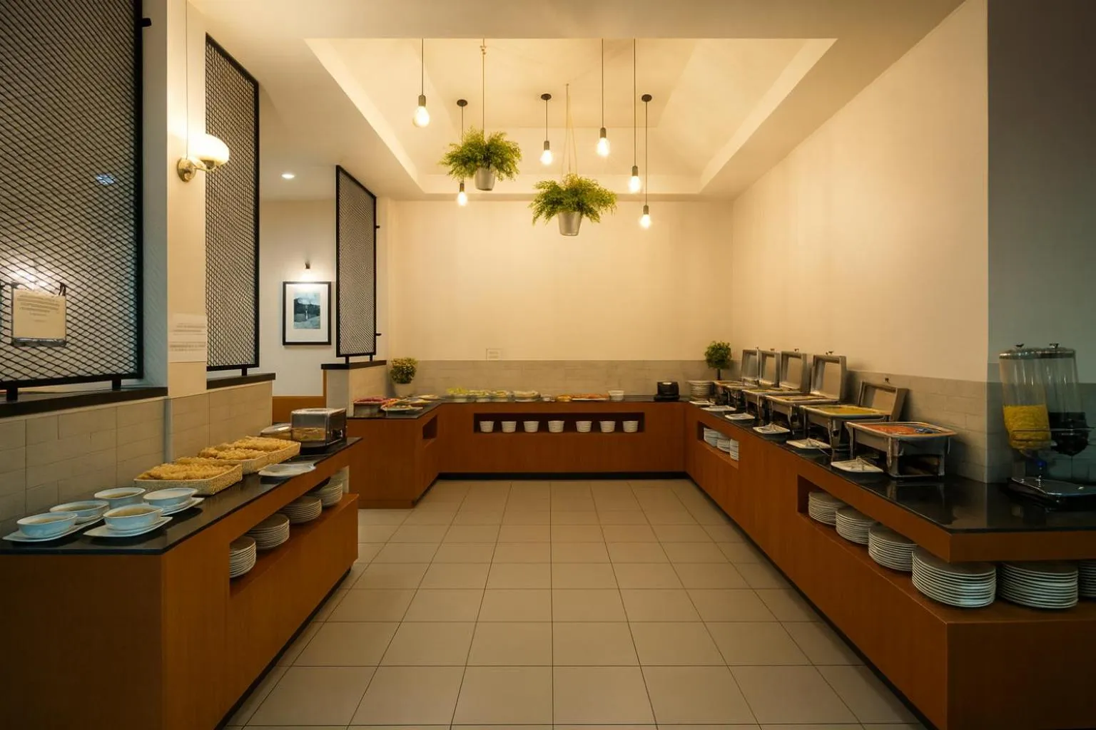 Restaurant/places to eat in Tuana Hotels The Natural Resort