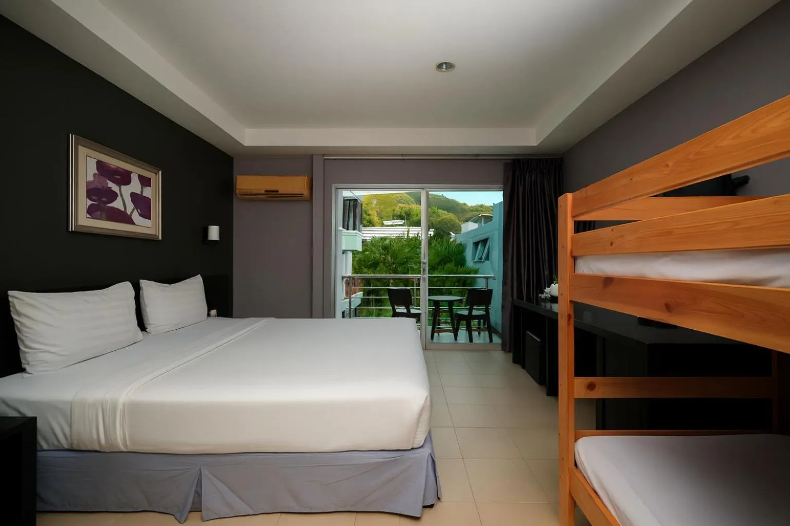 Bed in Tuana Hotels The Natural Resort