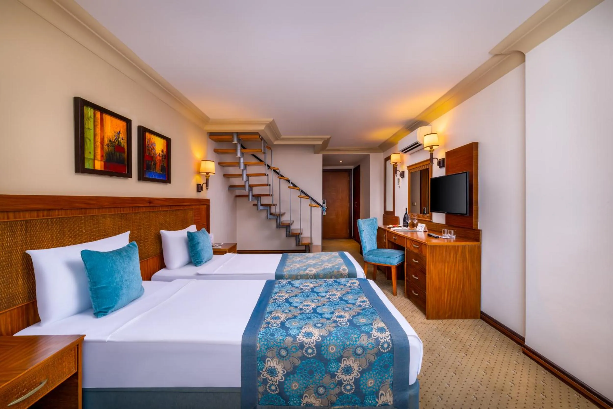 Bed in Villa Side Hotel