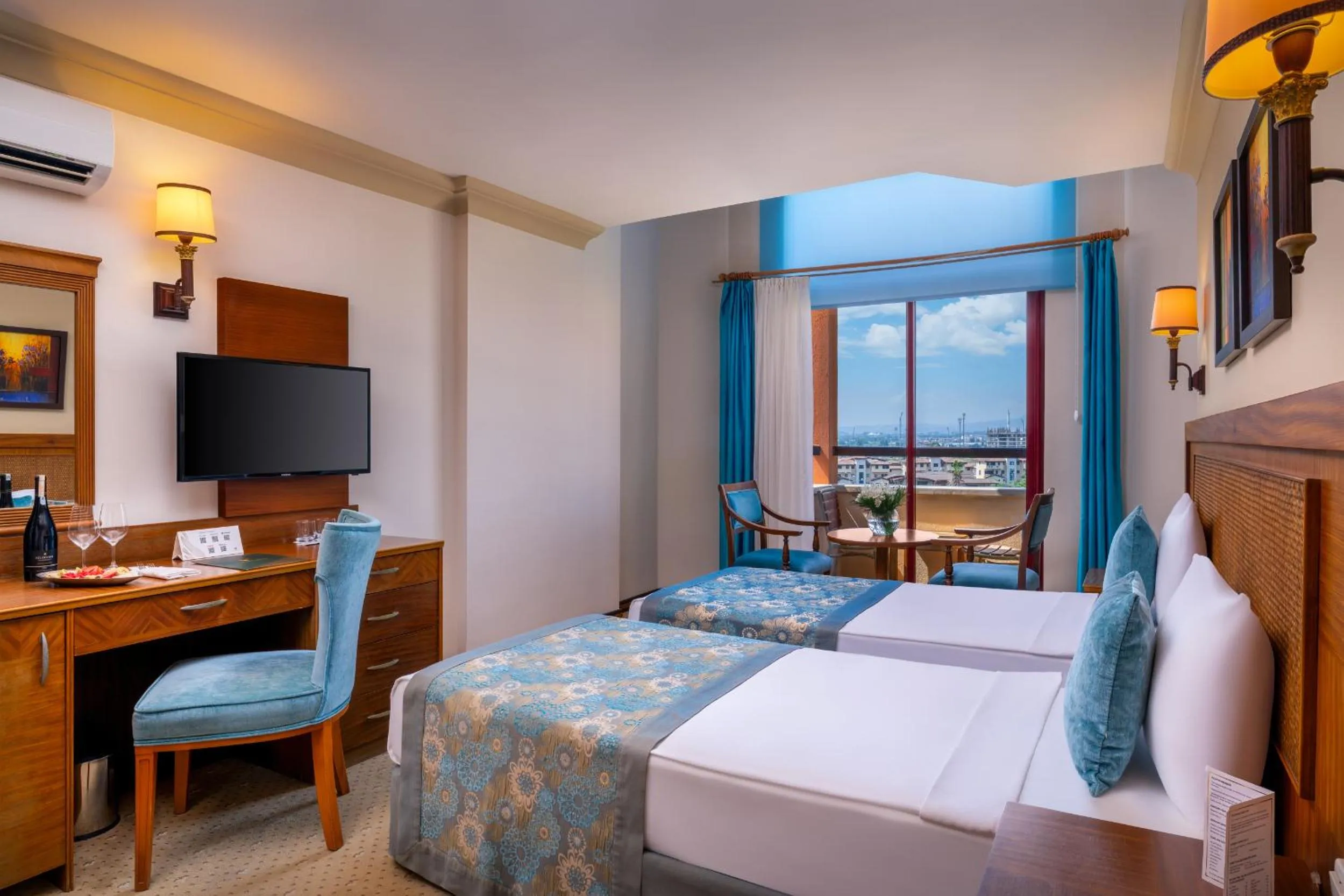 Bed in Villa Side Hotel